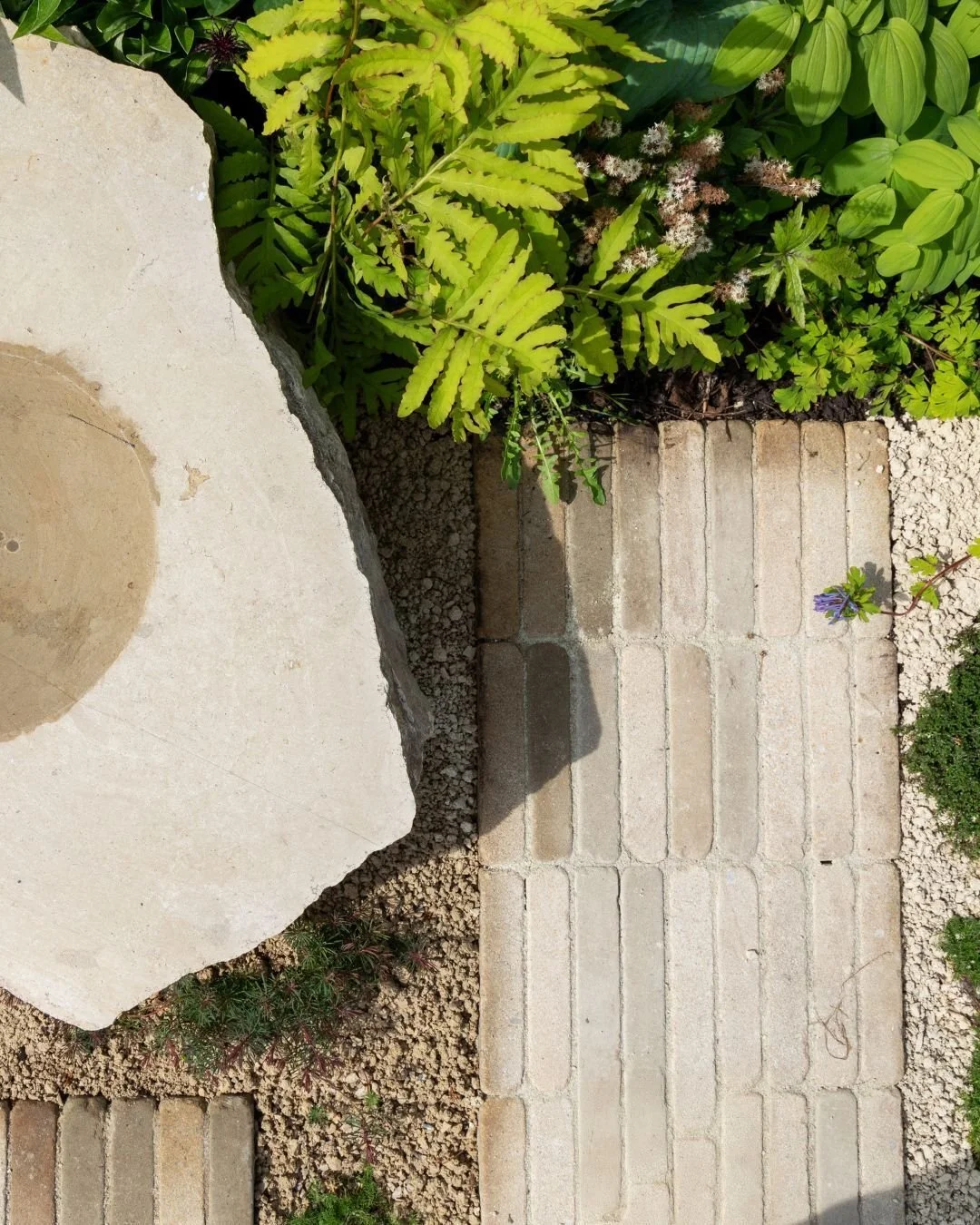 Happy Monday with this moodboard from 'It Doesn't Have To Cost The Earth', a gold medal winner at Malvern Flower Show 2024 🌸 

The garden emphasises sustainable materials, so we provided Recycled Bespoke Harewood Stackers, Somerset Buff Selfbinda, a