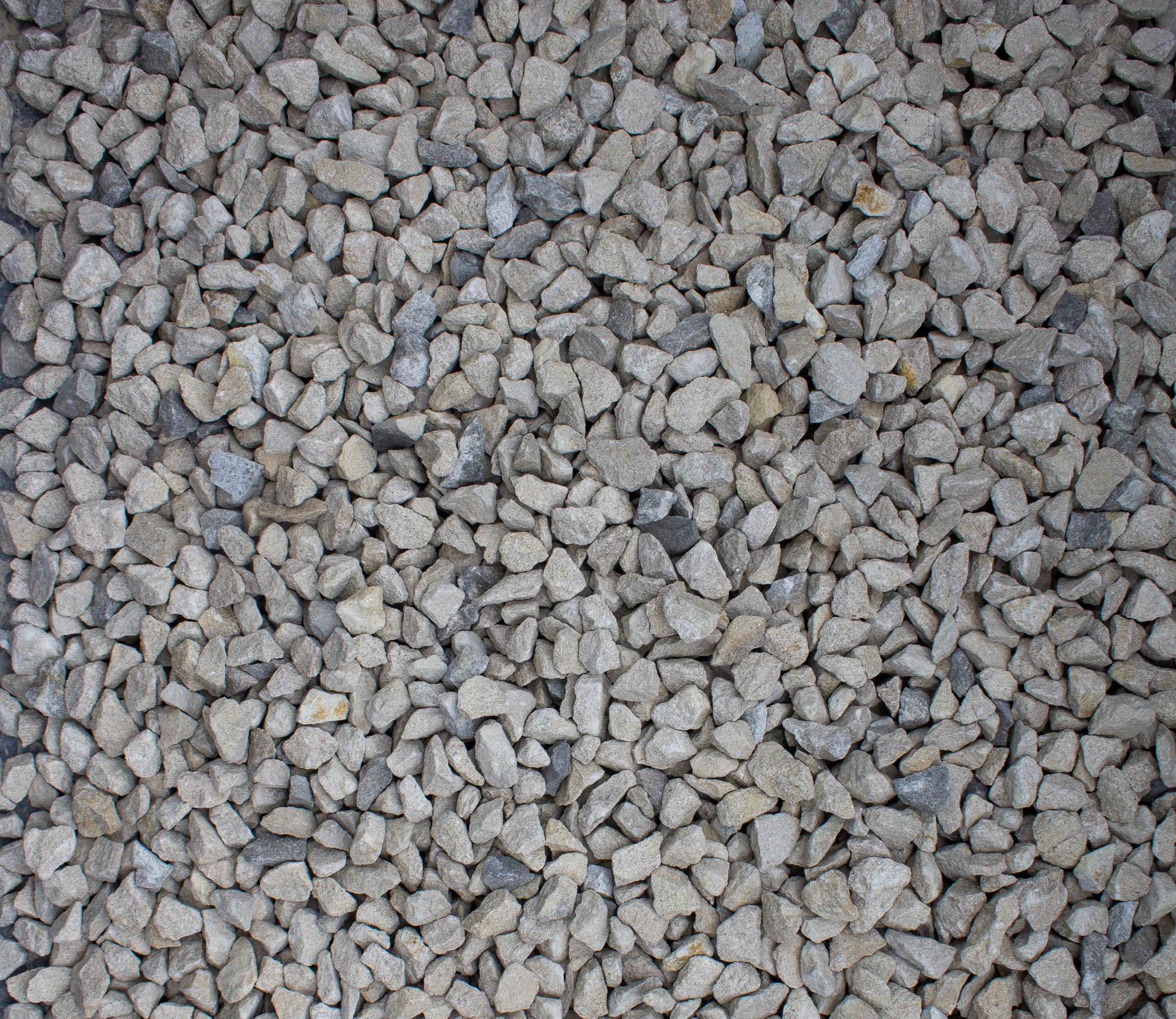 Cotswold Buff Chippings - 12mm
