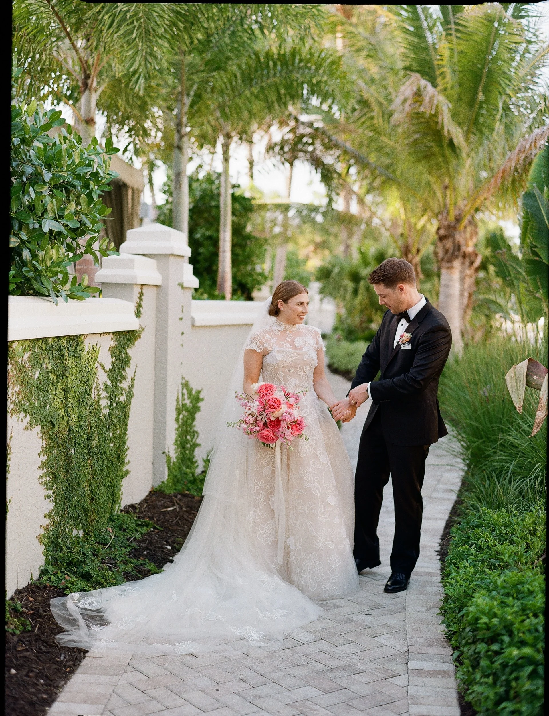 Naples-Florida-La-Playa-Beach-Resort-Wedding-Lauren-Galloway-Photography-189.jpg