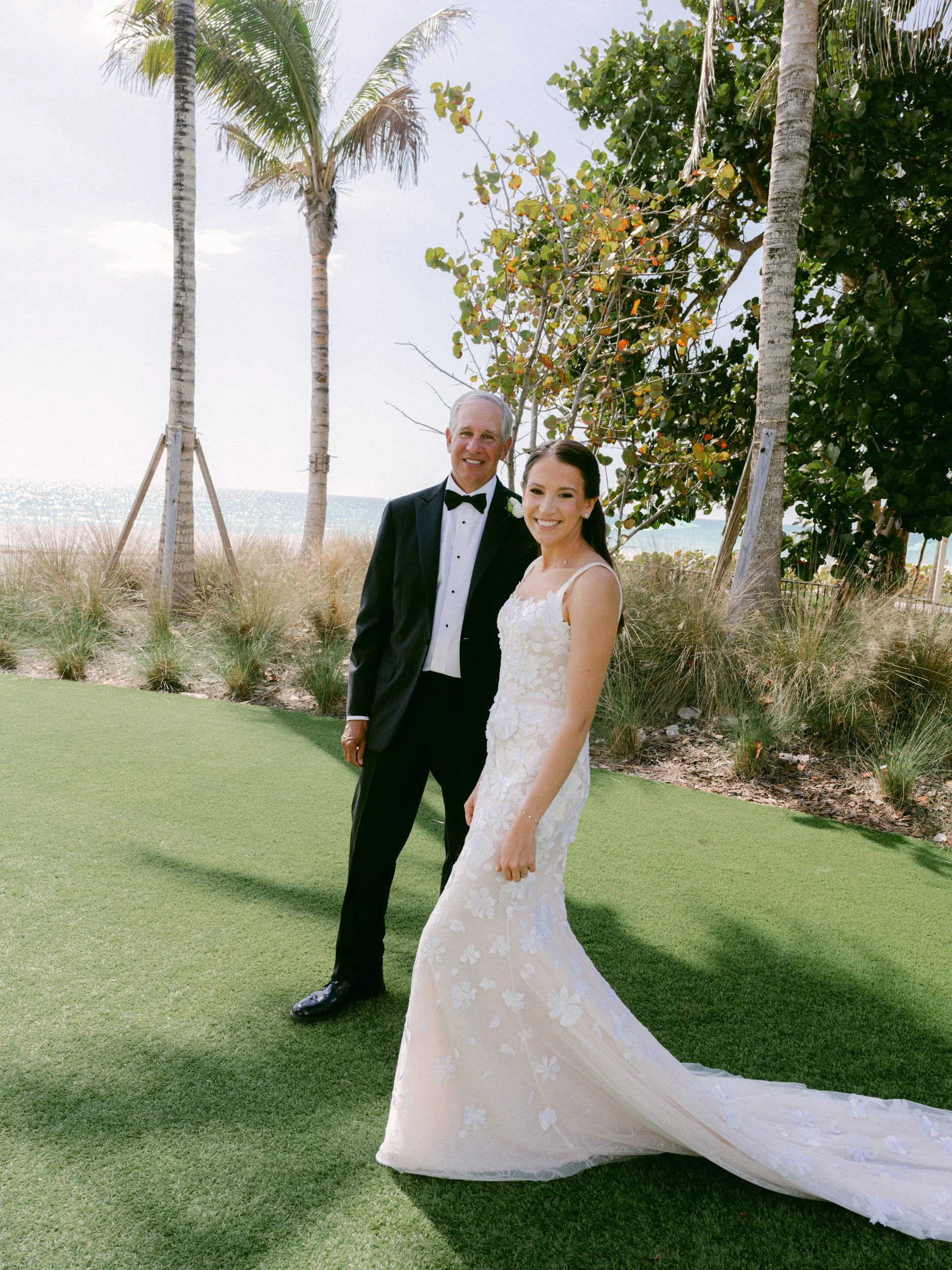 Longboat-Key-St-Regis-Wedding-Florida-Lauren-Galloway-142.jpg