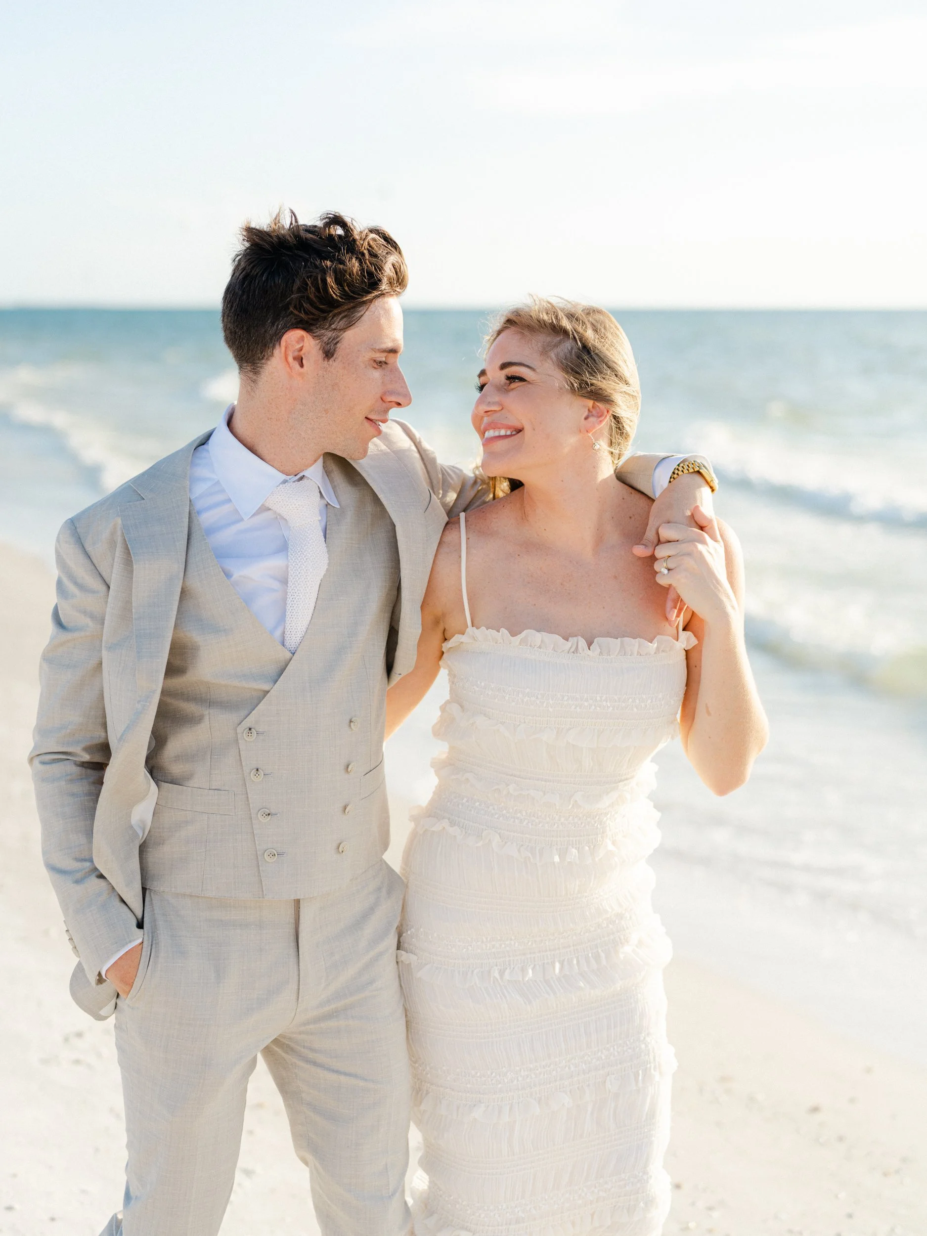 Pass-A-Grille-Intimate-Wedding-Lauren-Galloway-Photography-39.jpg