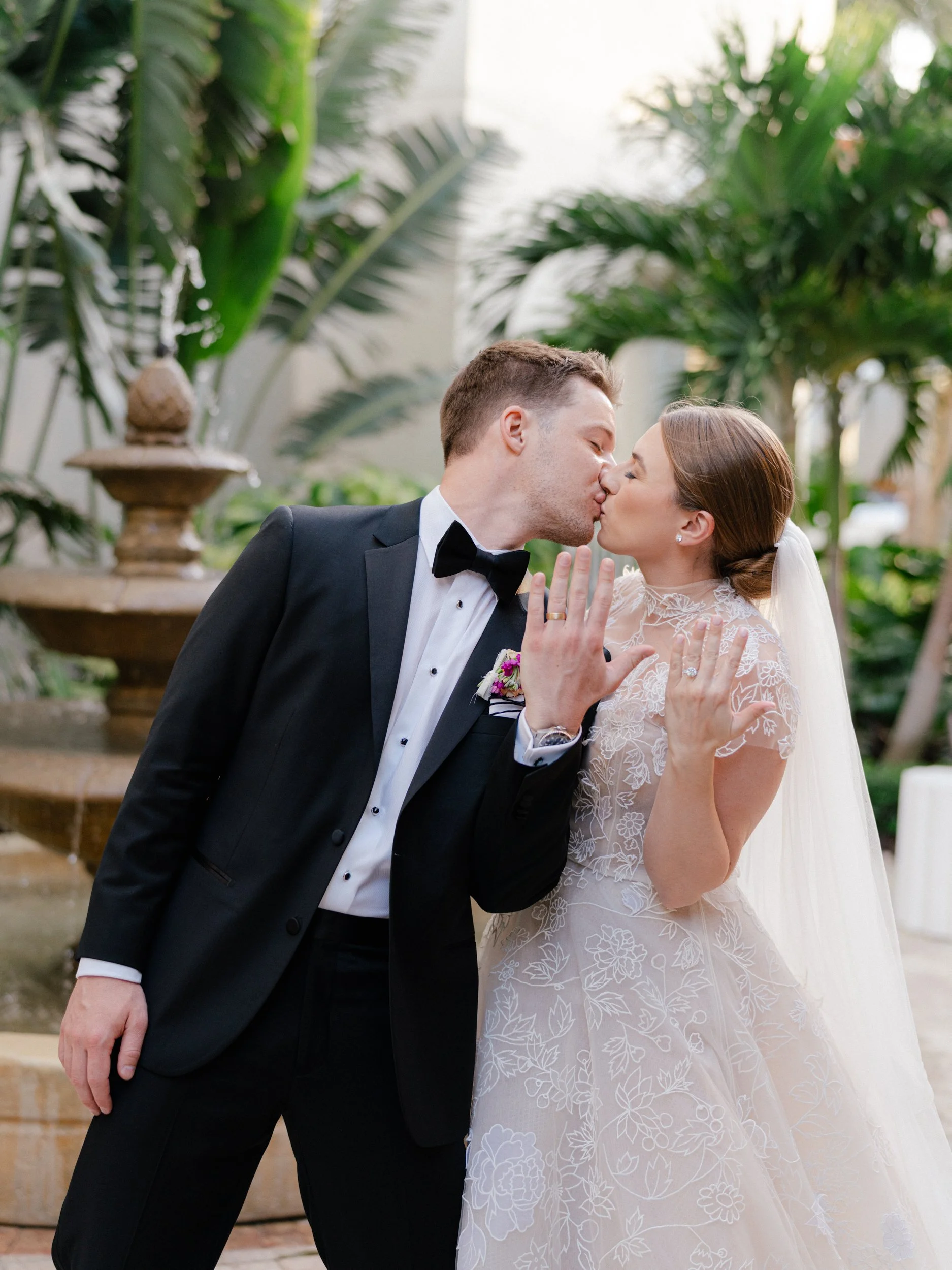 Naples-Florida-La-Playa-Beach-Resort-Wedding-Lauren-Galloway-Photography-202.jpg
