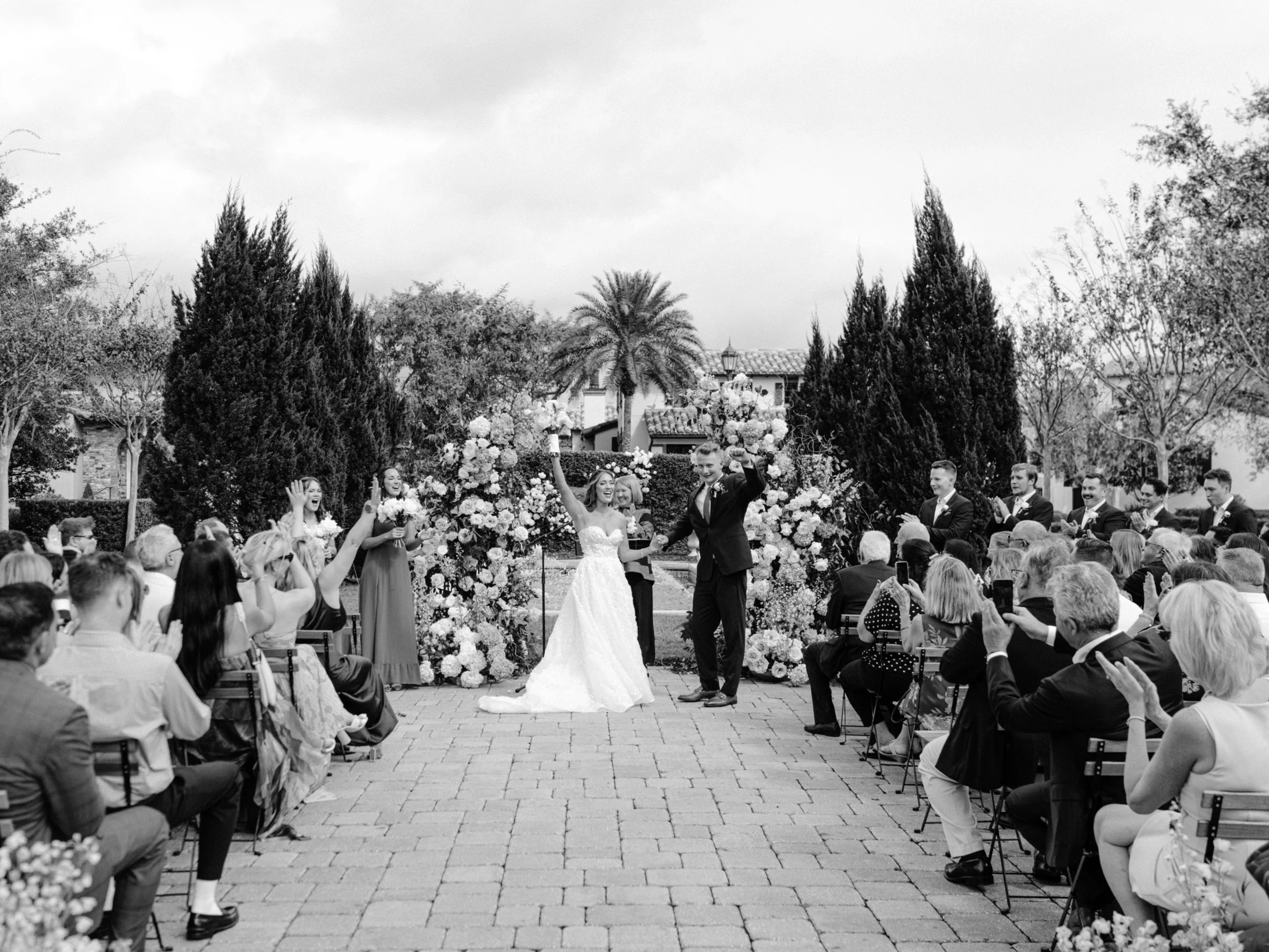 orlando-florida-tented-wedding-photographer-lauren-galloway-83.jpg