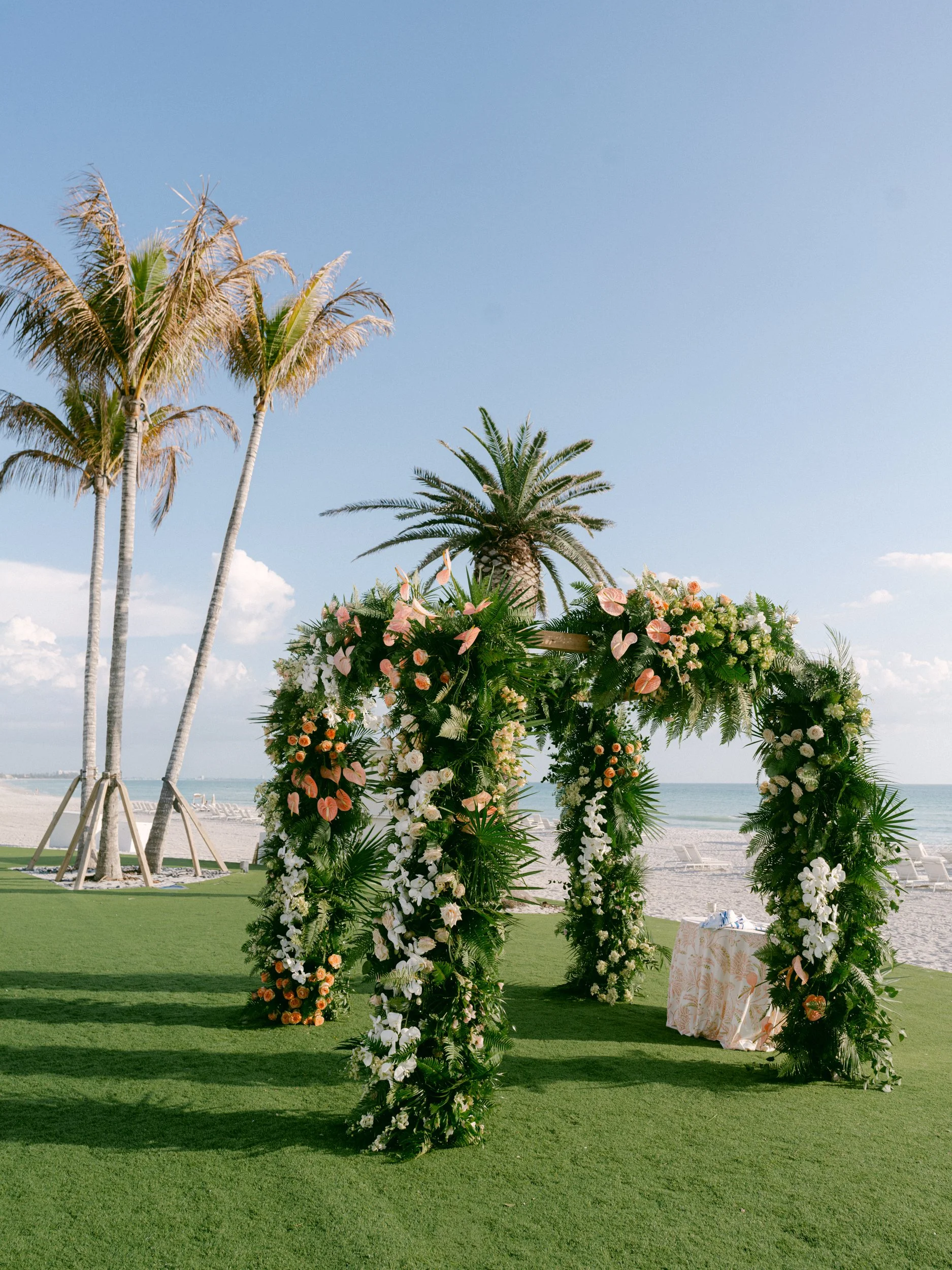 Longboat-Key-St-Regis-Wedding-Florida-Lauren-Galloway-242.jpg