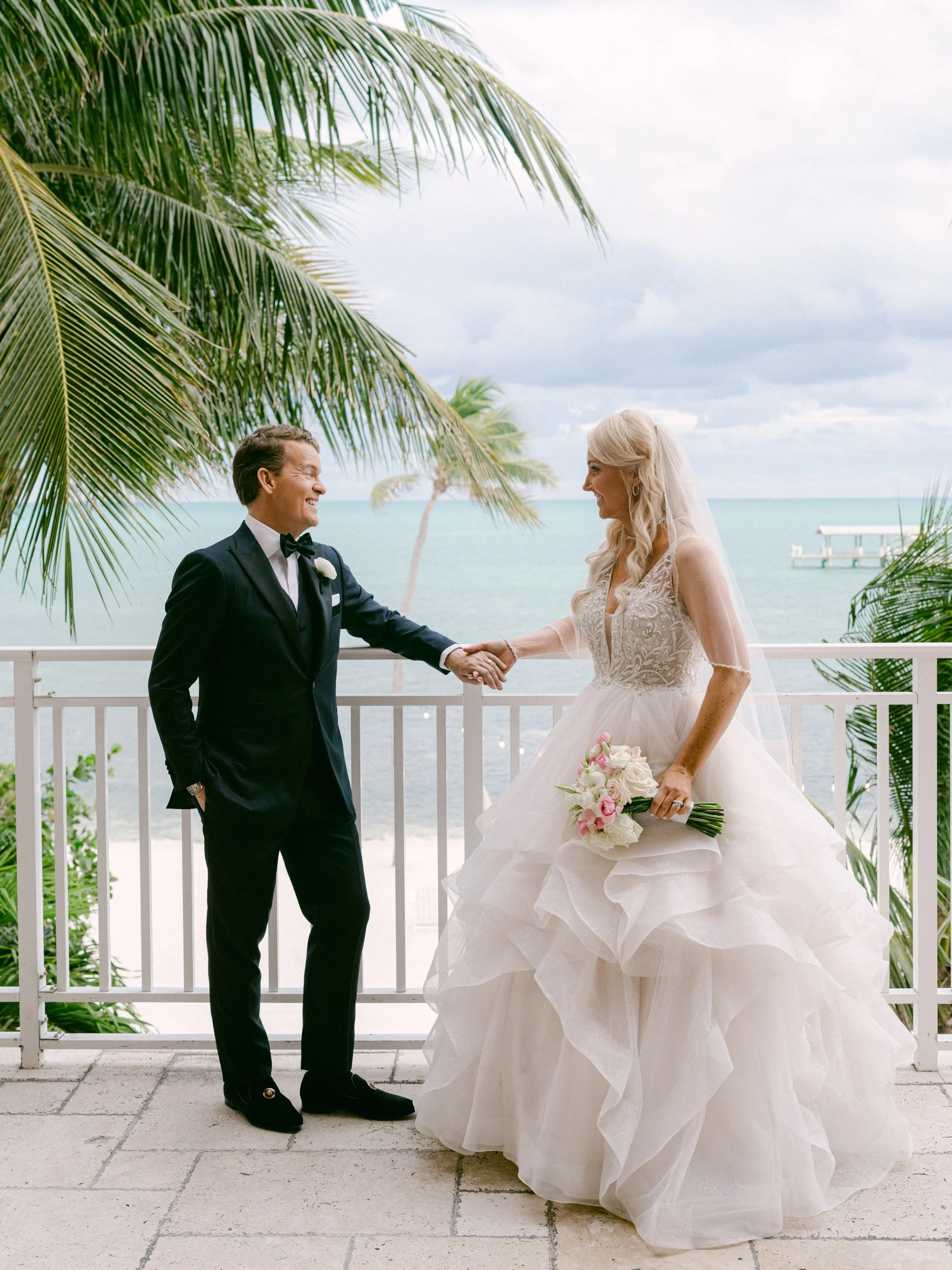 checca-lodge-islamorada-wedding-photographer-lauren-galloway-23.jpg