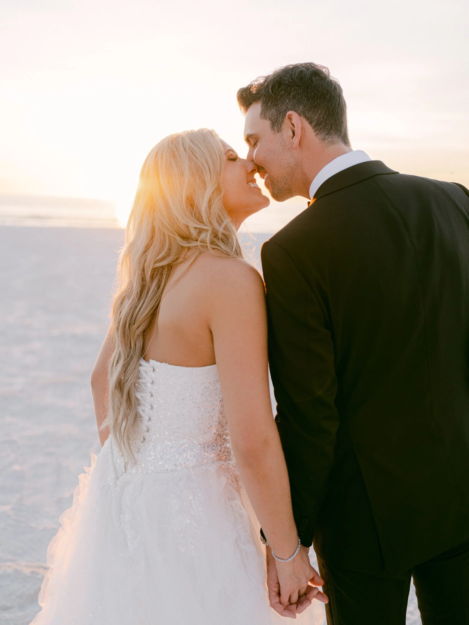 JW Mariott Marco Island Florida Wedding Lauren Galloway Photography-211.jpg