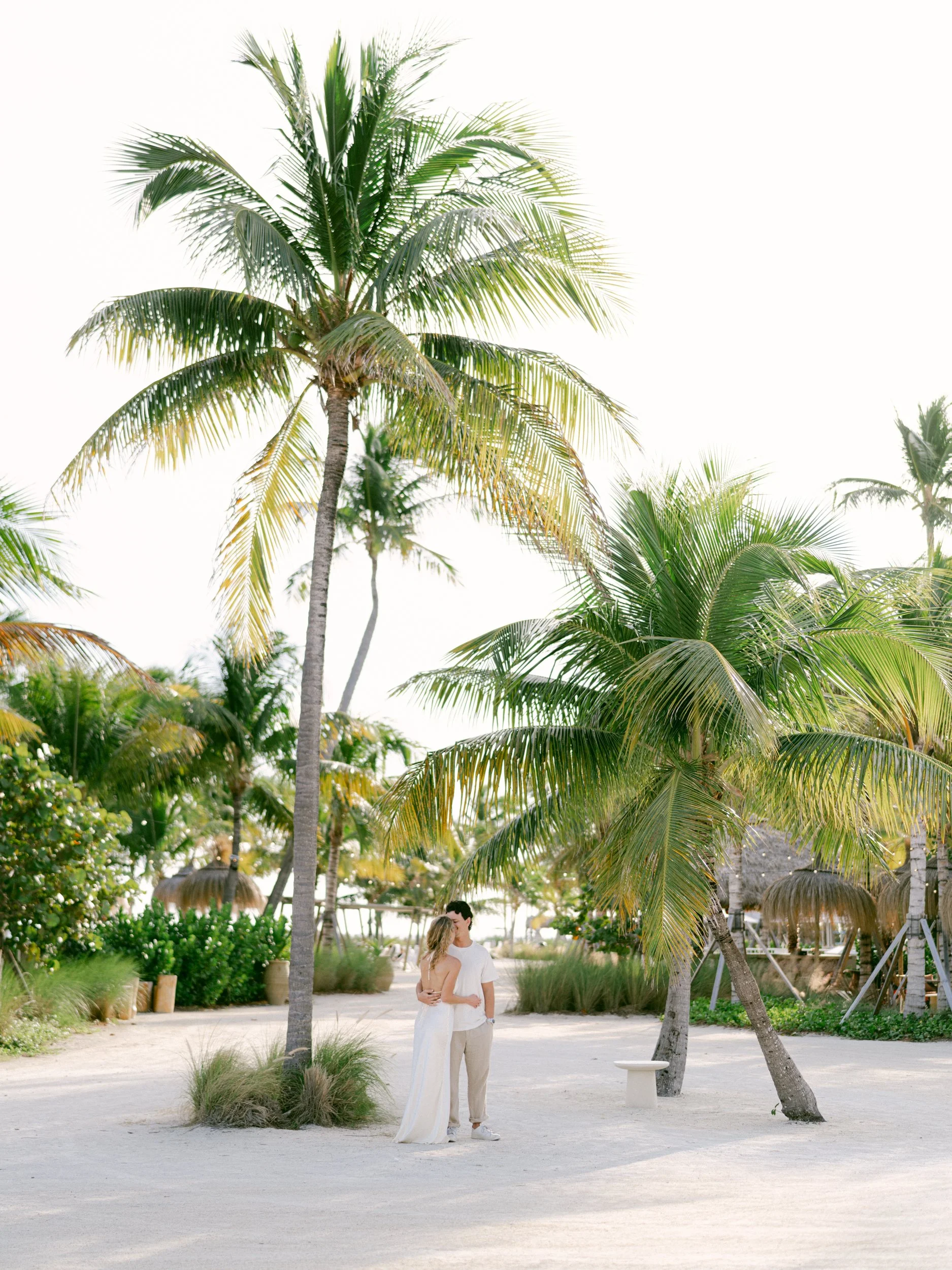 islamorada-wedding-photographer-islander-resort-engagement-lauren-galloway-17.jpg