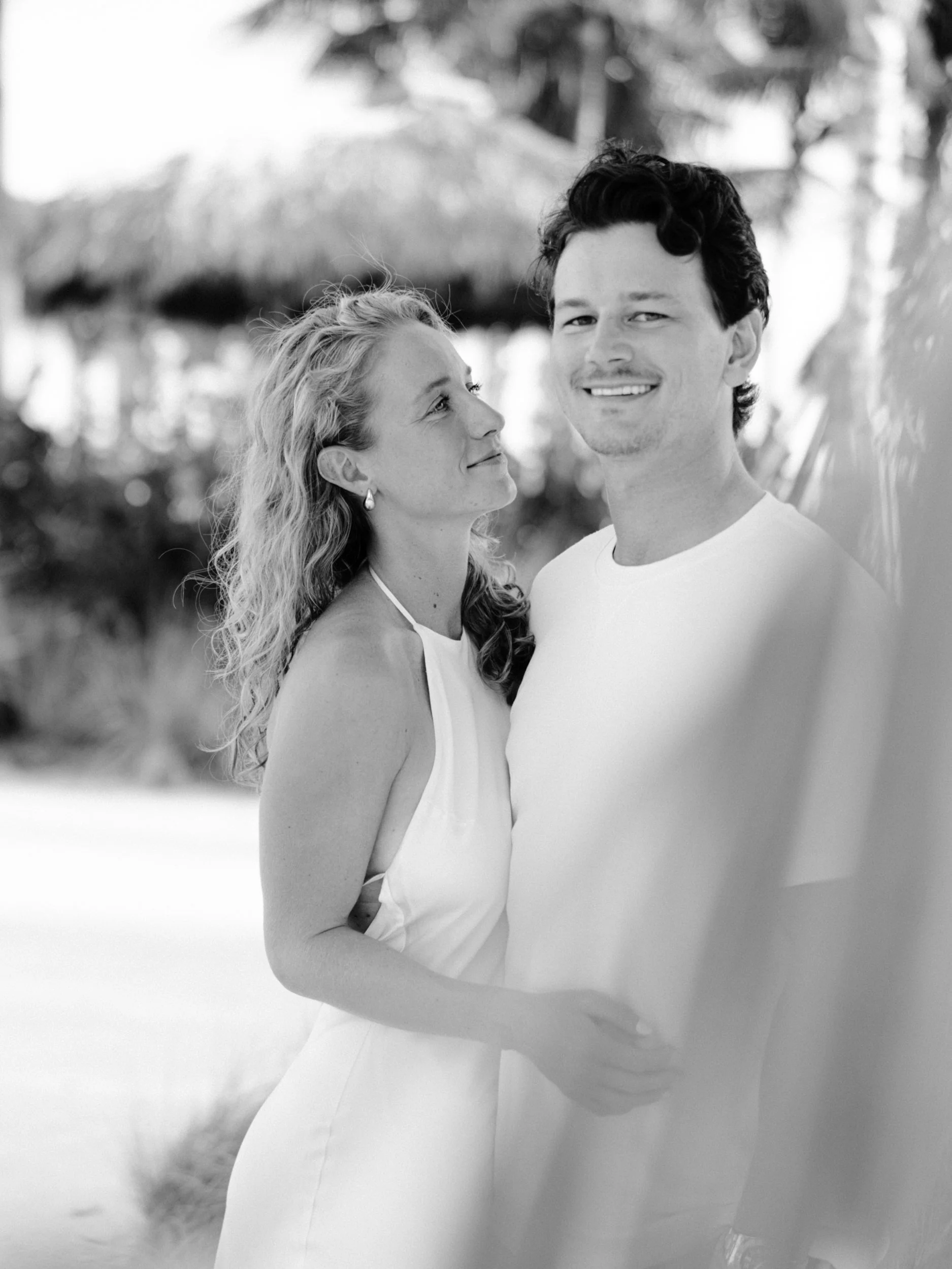 islamorada-wedding-photographer-islander-resort-engagement-lauren-galloway-22.jpg