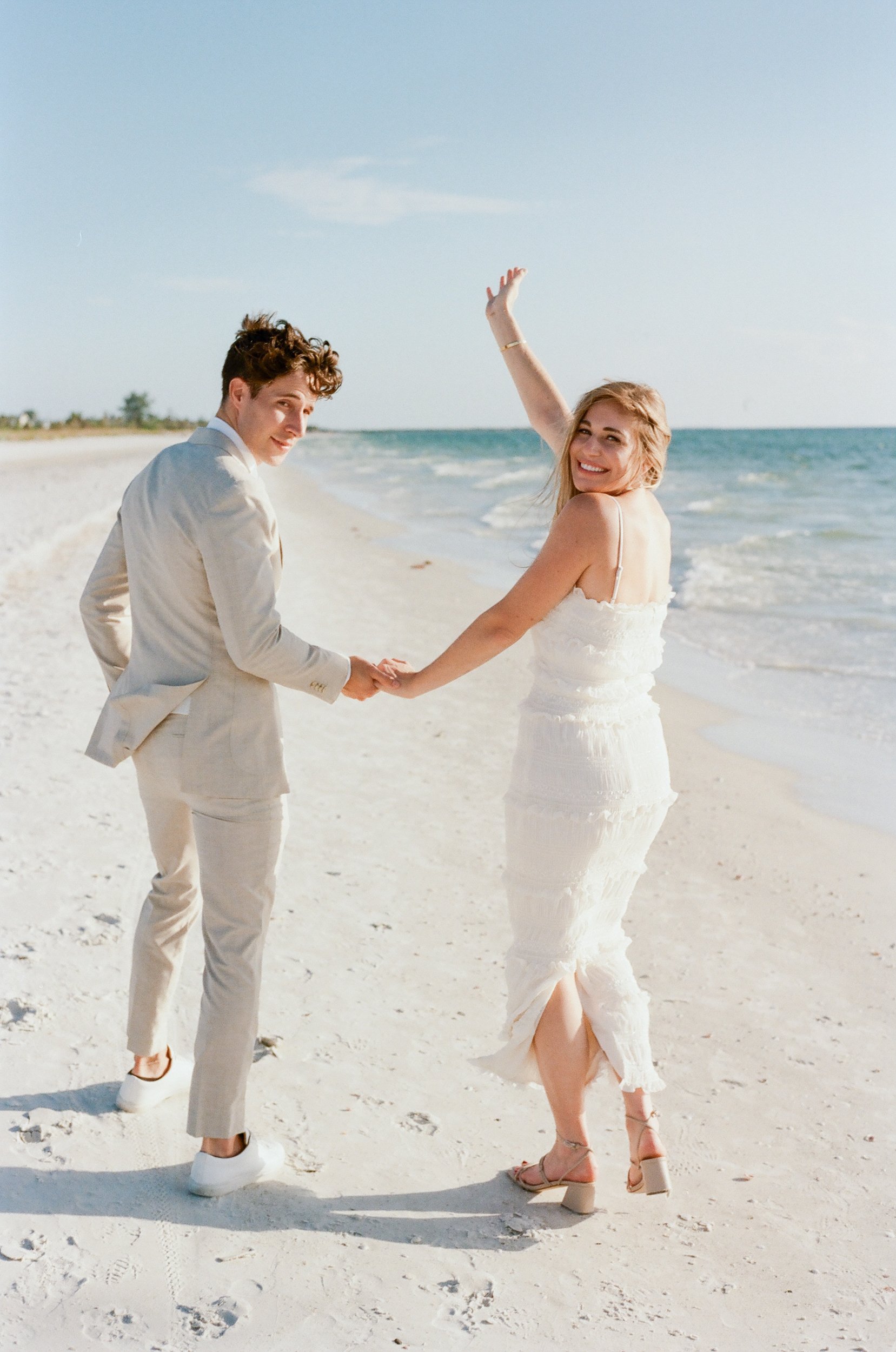 Pass-A-Grille-Intimate-Wedding-Lauren-Galloway-Photography-37.jpg