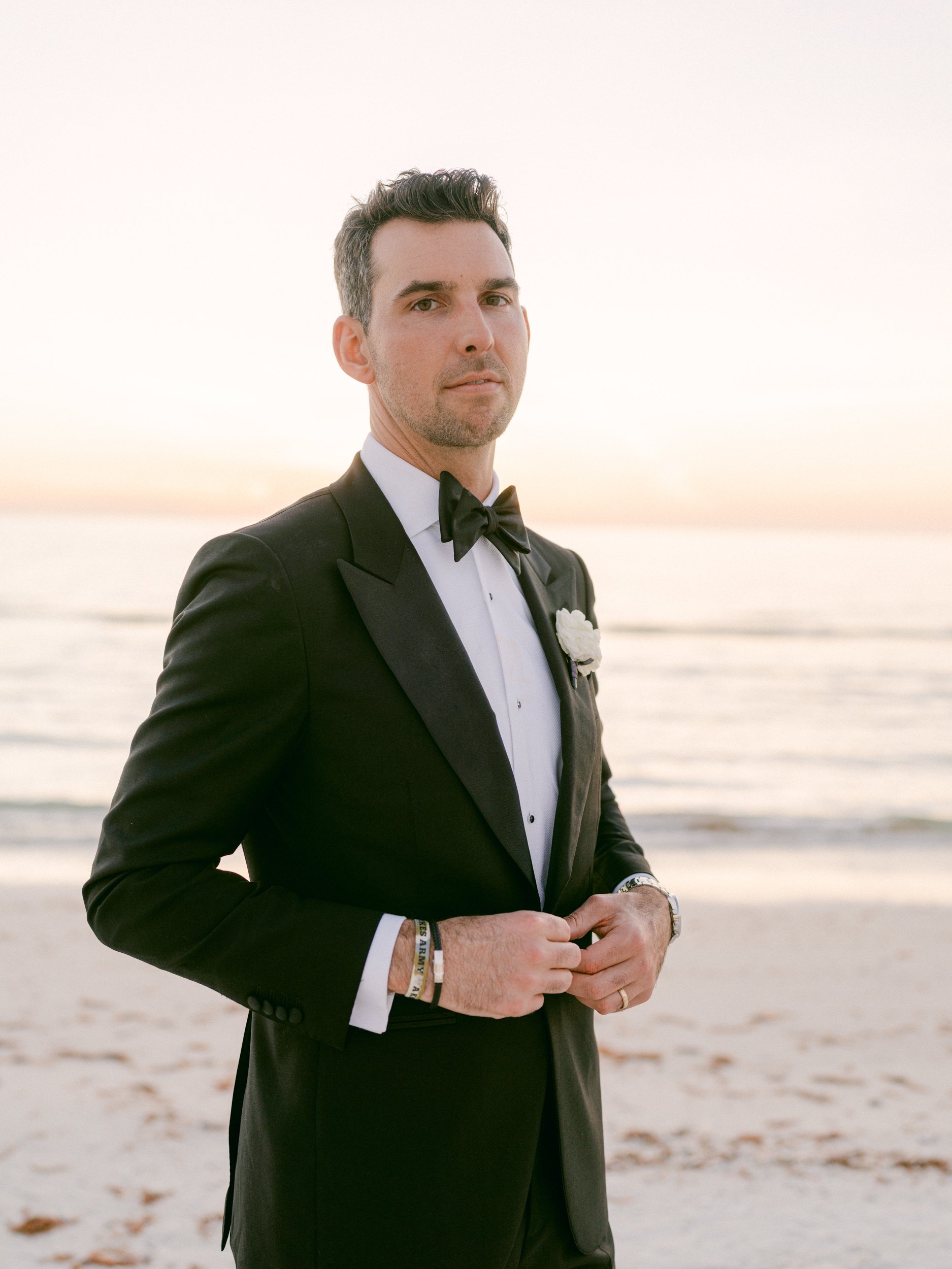 JW Mariott Marco Island Florida Wedding Lauren Galloway Photography-226.jpg