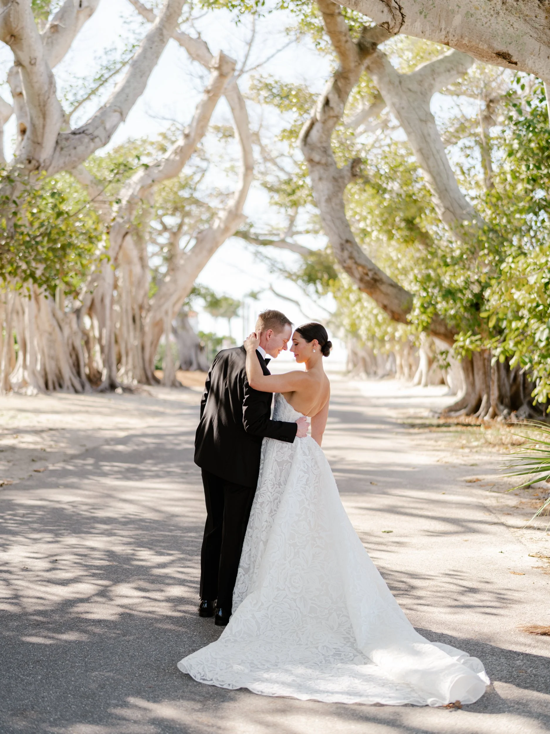 Gasparilla-Inn-Boca-Grande-Florida-Destination-Wedding-Lauren-Galloway-Photographer-109.jpg