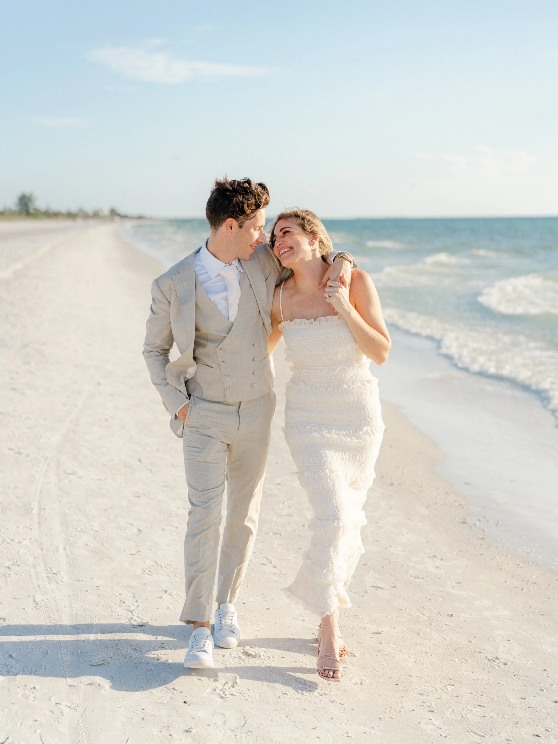 Pass-A-Grille-Intimate-Wedding-Lauren-Galloway-Photography-34.jpg