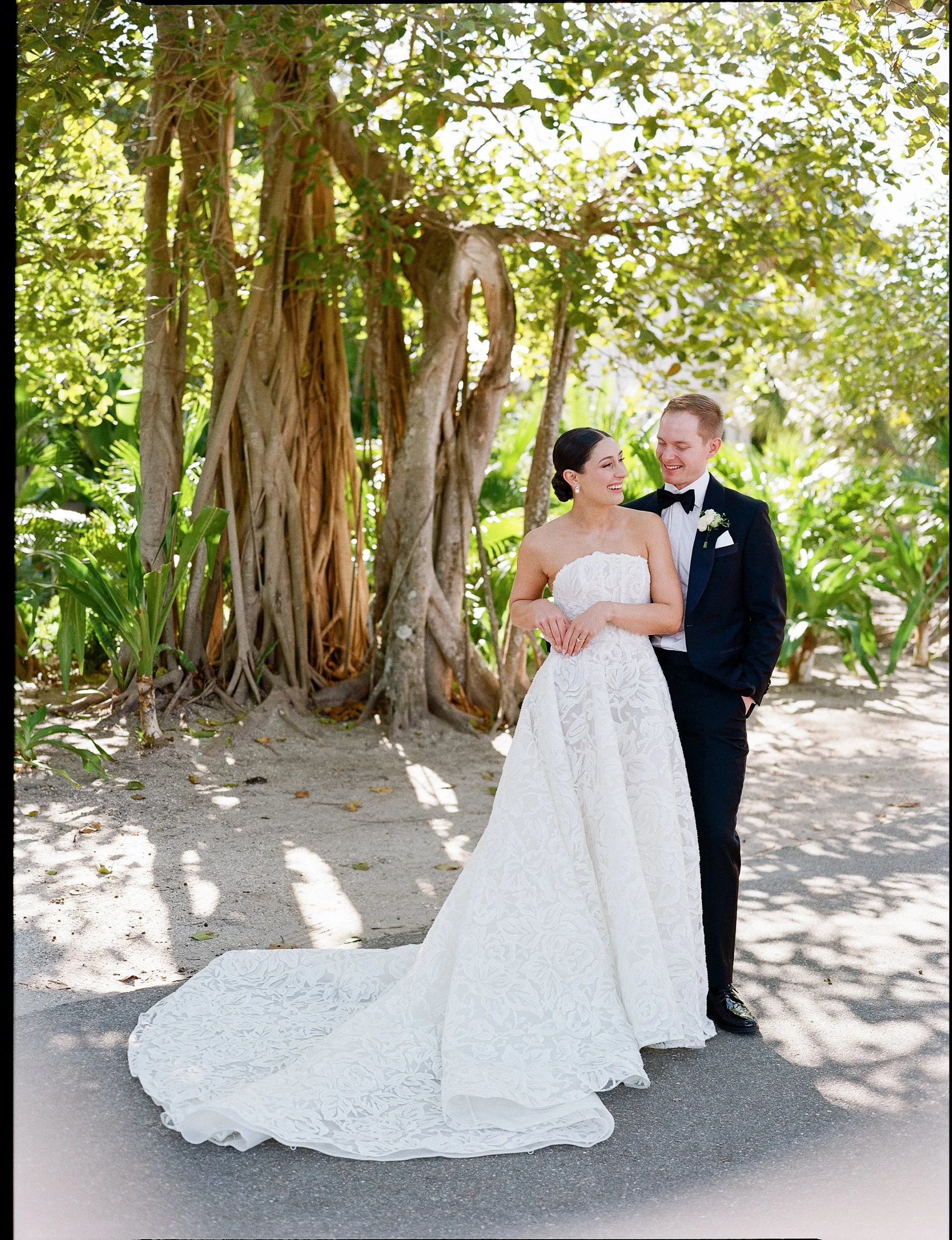 Boca-Grande-Gasparilla-Inn-Wedding-Lauren-Galloway-Photography-63.jpg
