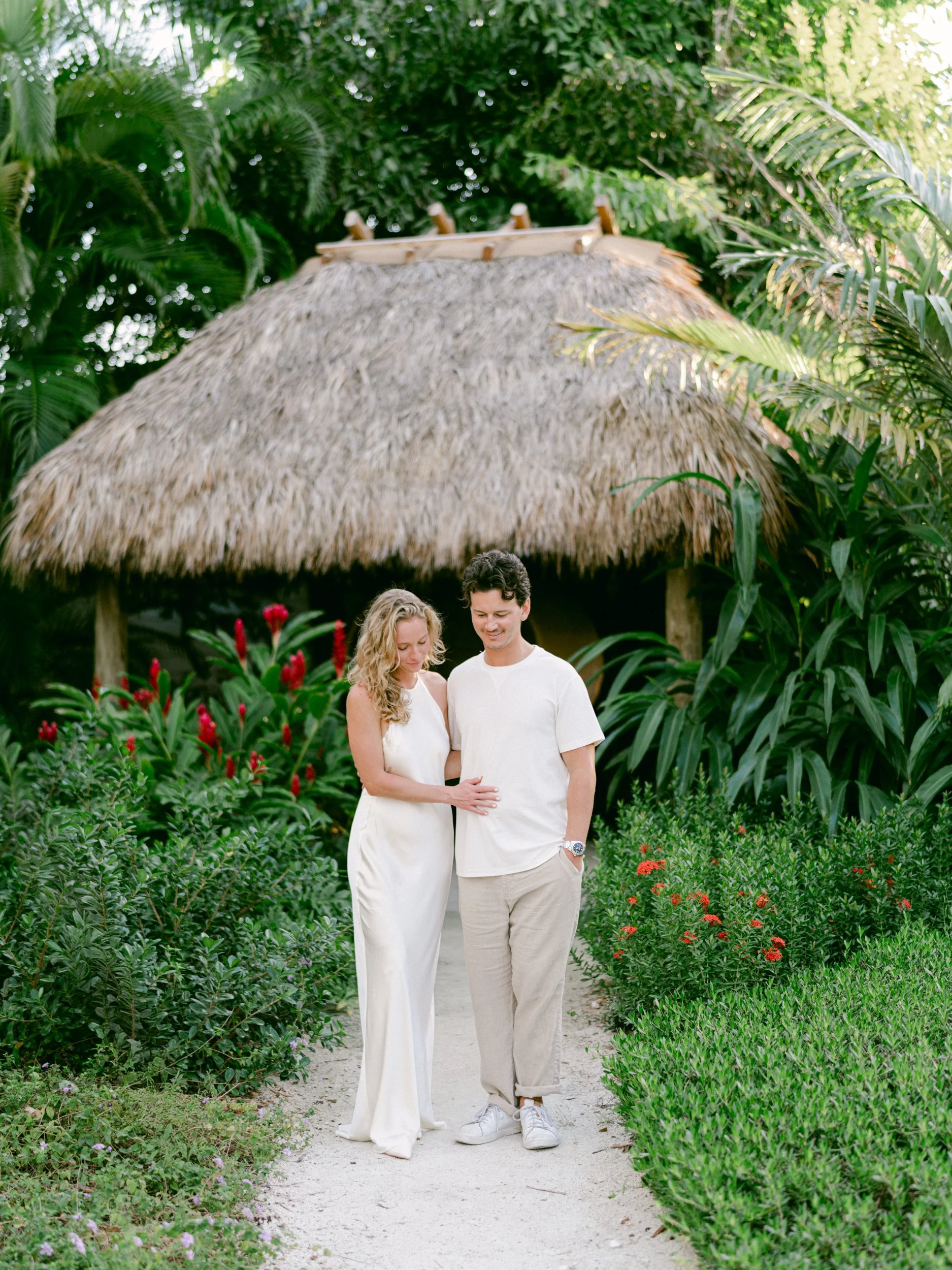 islamorada-wedding-photographer-islander-resort-engagement-lauren-galloway-94.jpg