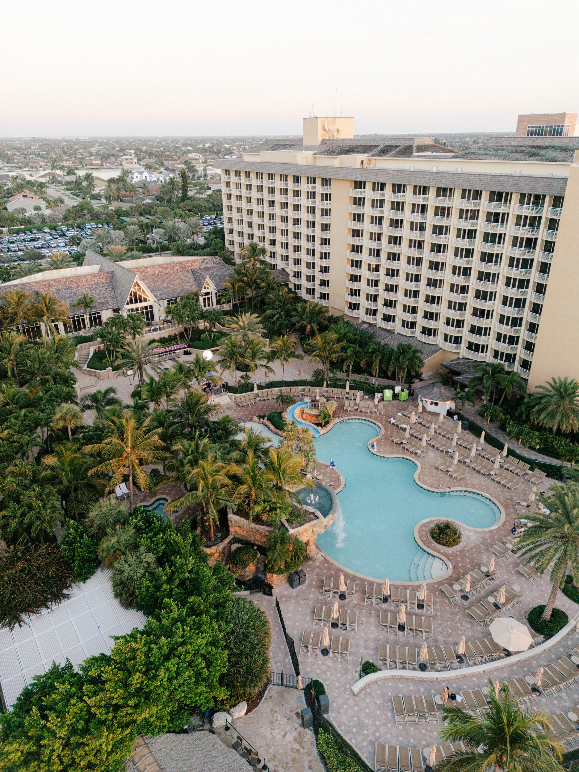 JW Mariott Marco Island Florida Wedding Lauren Galloway Photography-114.jpg