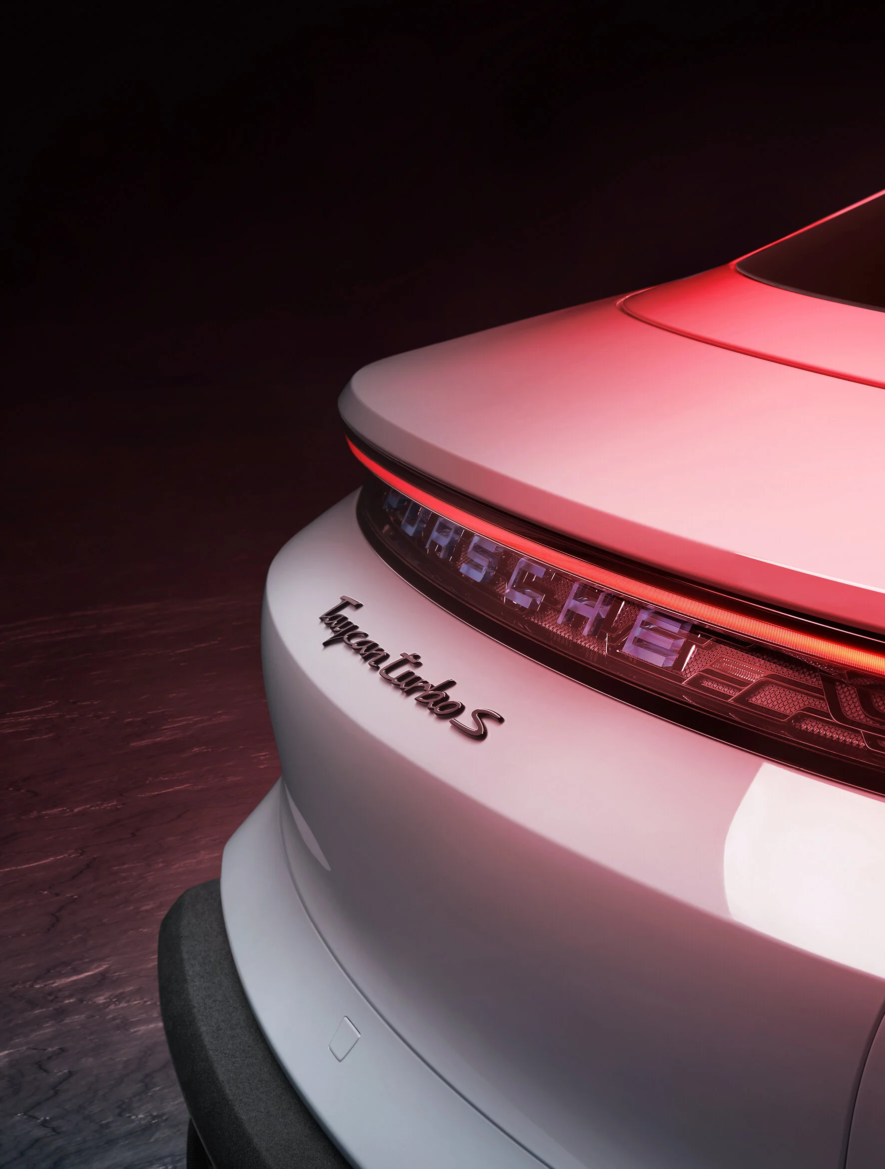 PORGB-19-061_Taycan Launch TIMEOUT 225x297_v5 8.jpg