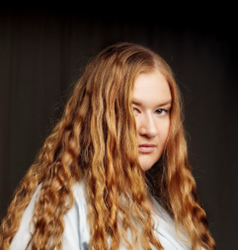 Chiaroscuro Synnøve Brøndbo Plassen.png