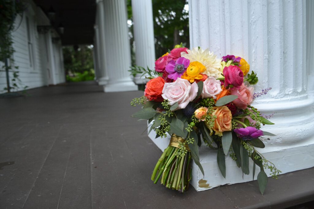 Bright Summer Bridal Bouquet. Rosehip Floral, Brooklyn NY.