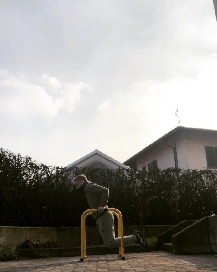Alcuni esercizi con Parallettes per:
Spinta
Tirata
Cardio
Gambe
Core
#parallettes #workoutmotivation #workout #calisthenicitalia #calisthenicsworkout #passion #control #strenght #crossfit #sport #personaltrainer #personaltraineronline