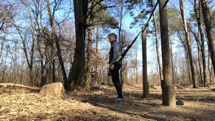 Workout TRX 20&rsquo;
-20&rdquo; TRX FORWARD LUNGE/ CHEST STRETCH
-20&rdquo; TRX SQUAT AND Y FLY
-20&rdquo; TRX HAMSTRING CURL
-30&rdquo; TRX CRUNCH OBLIQUI
-30&rdquo; TRX GOLF ROTATION ONE ARM
-30&rdquo; rec.
#funtionaltraining #calisthenics #TRX #t