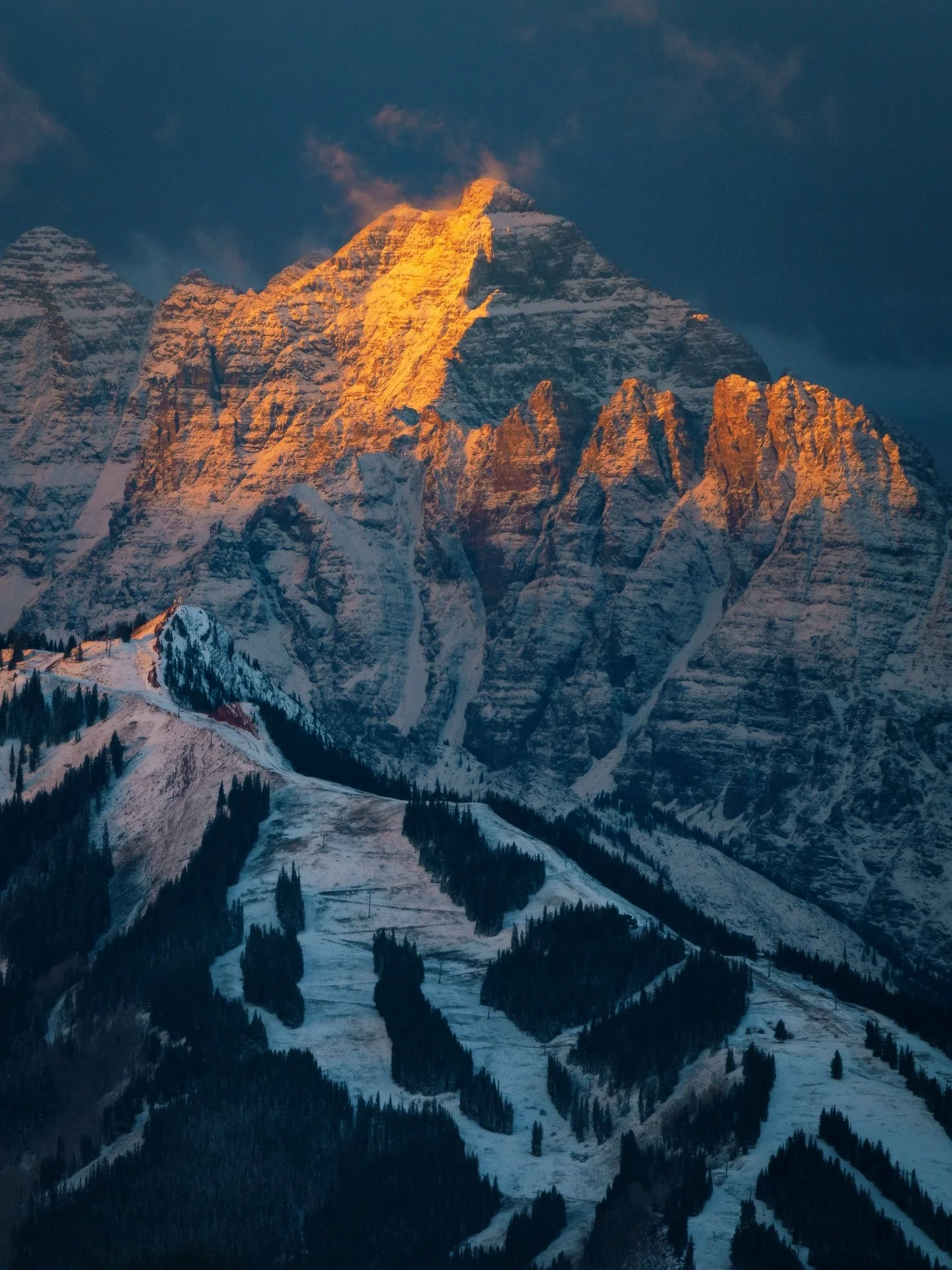 Often times I set that alarm clock to get up for sunrise, and I doubt myself if it would be worth it. Every time, it’s worth it. 
This photo is now added to my print store! 25% Off prints until Sunday, use code FALLCOLORS at checkout.