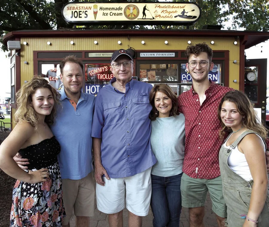 Salita Tonka Trolley Ice Cream