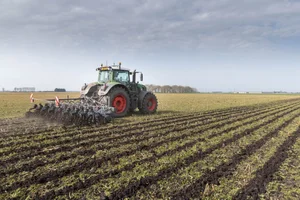 Strip Tillage Guide