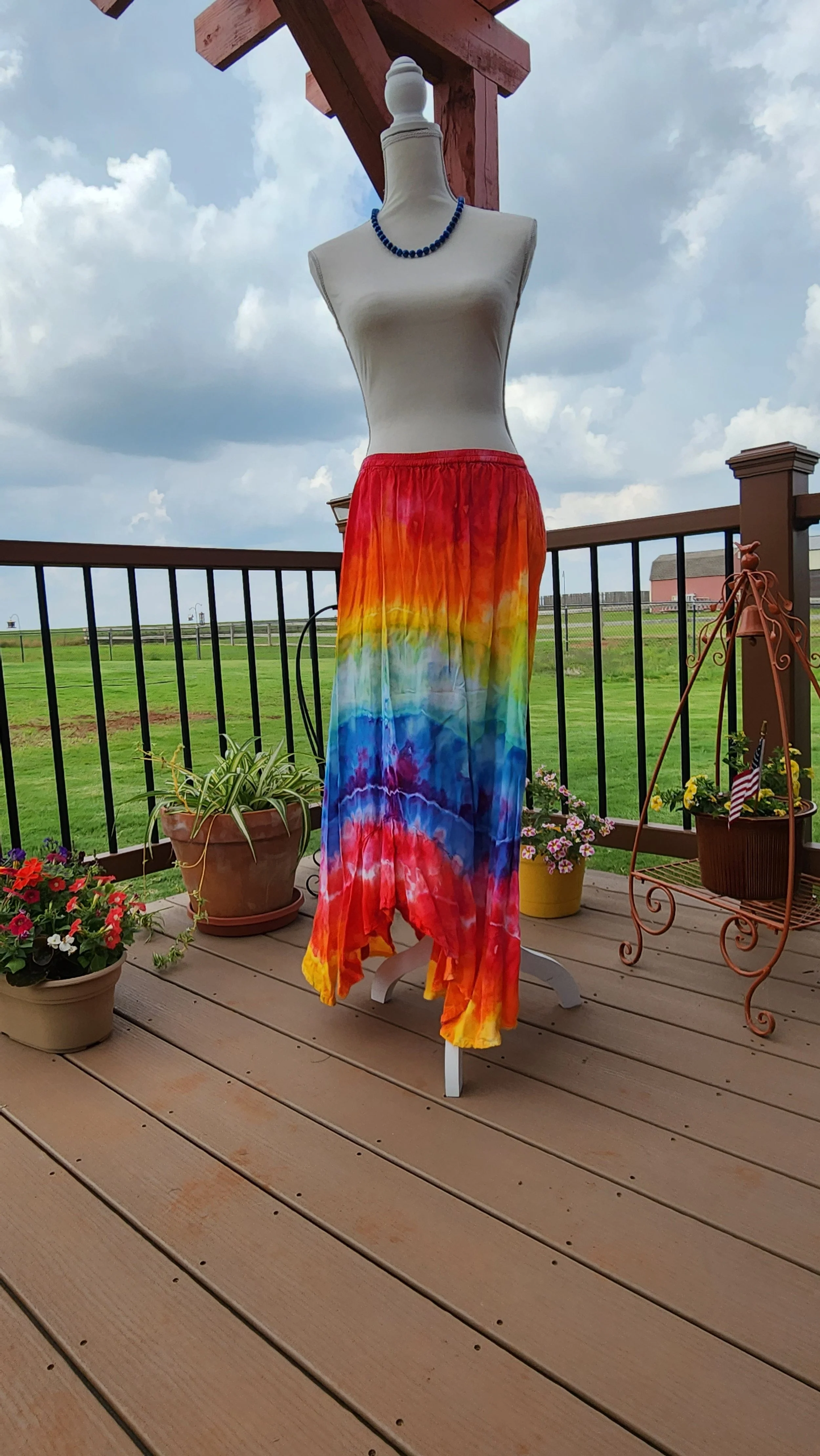 Medium Rainbow Waves