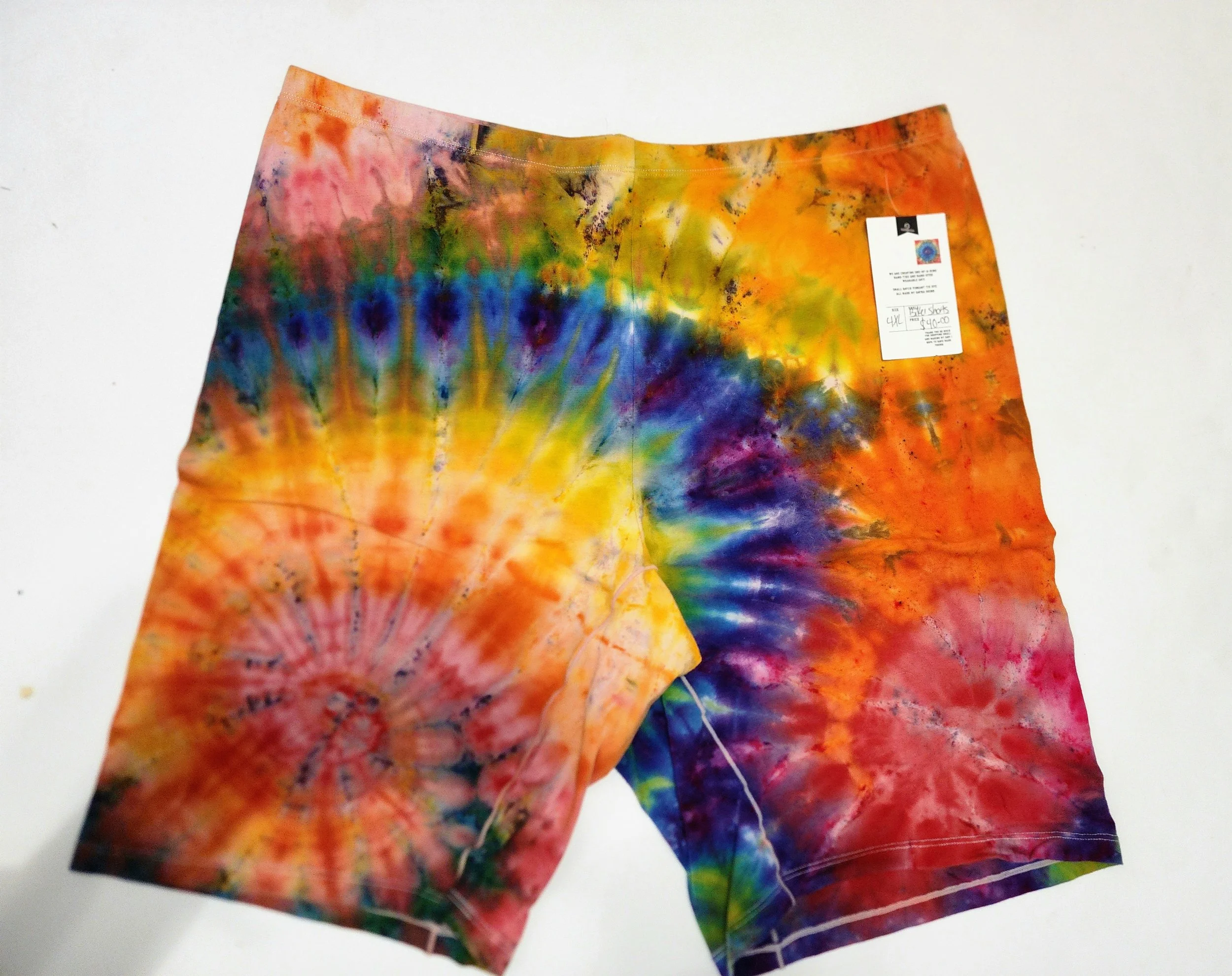 4XL Rainbow Twirls