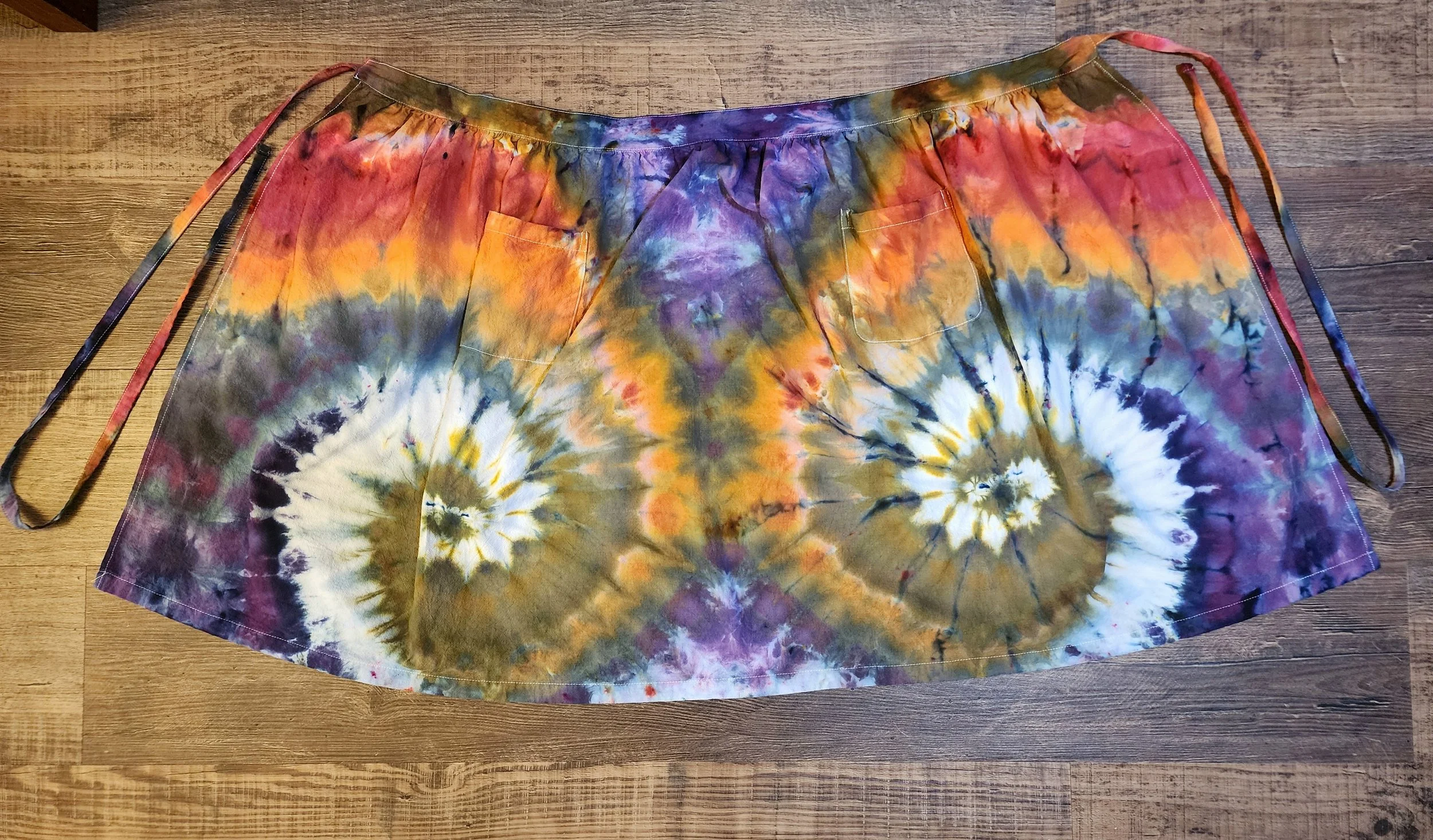 Retro Blossom Spiral