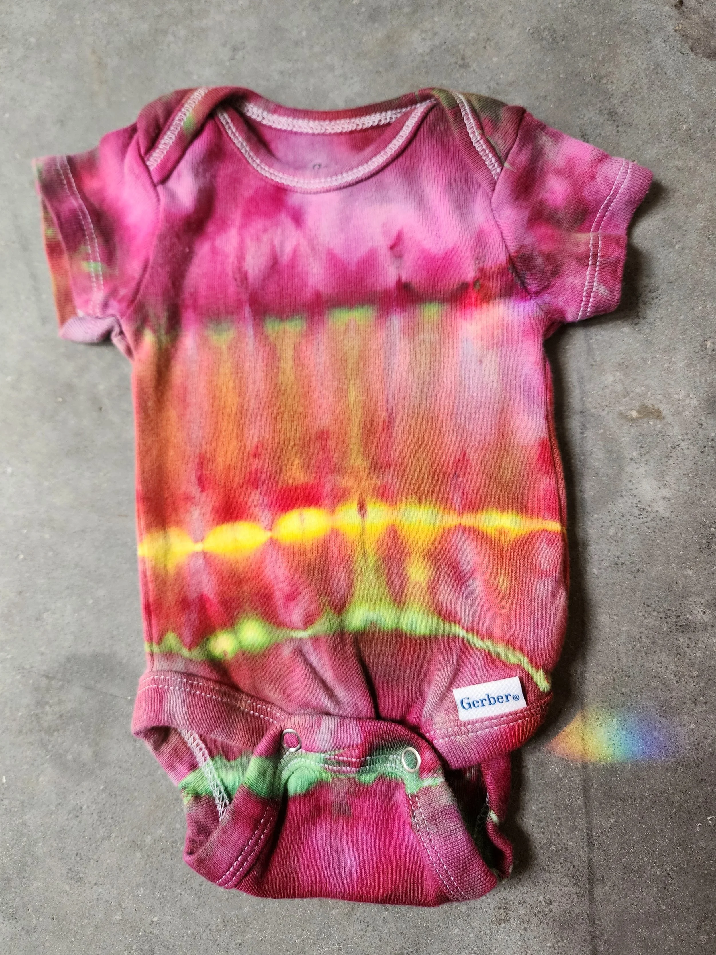 Newborn Cheerful Vibe