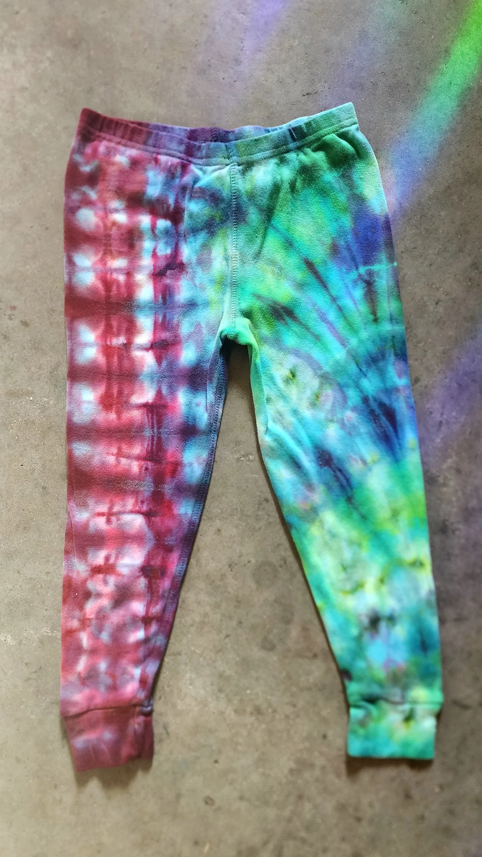 Youth 8 Colorful Magic