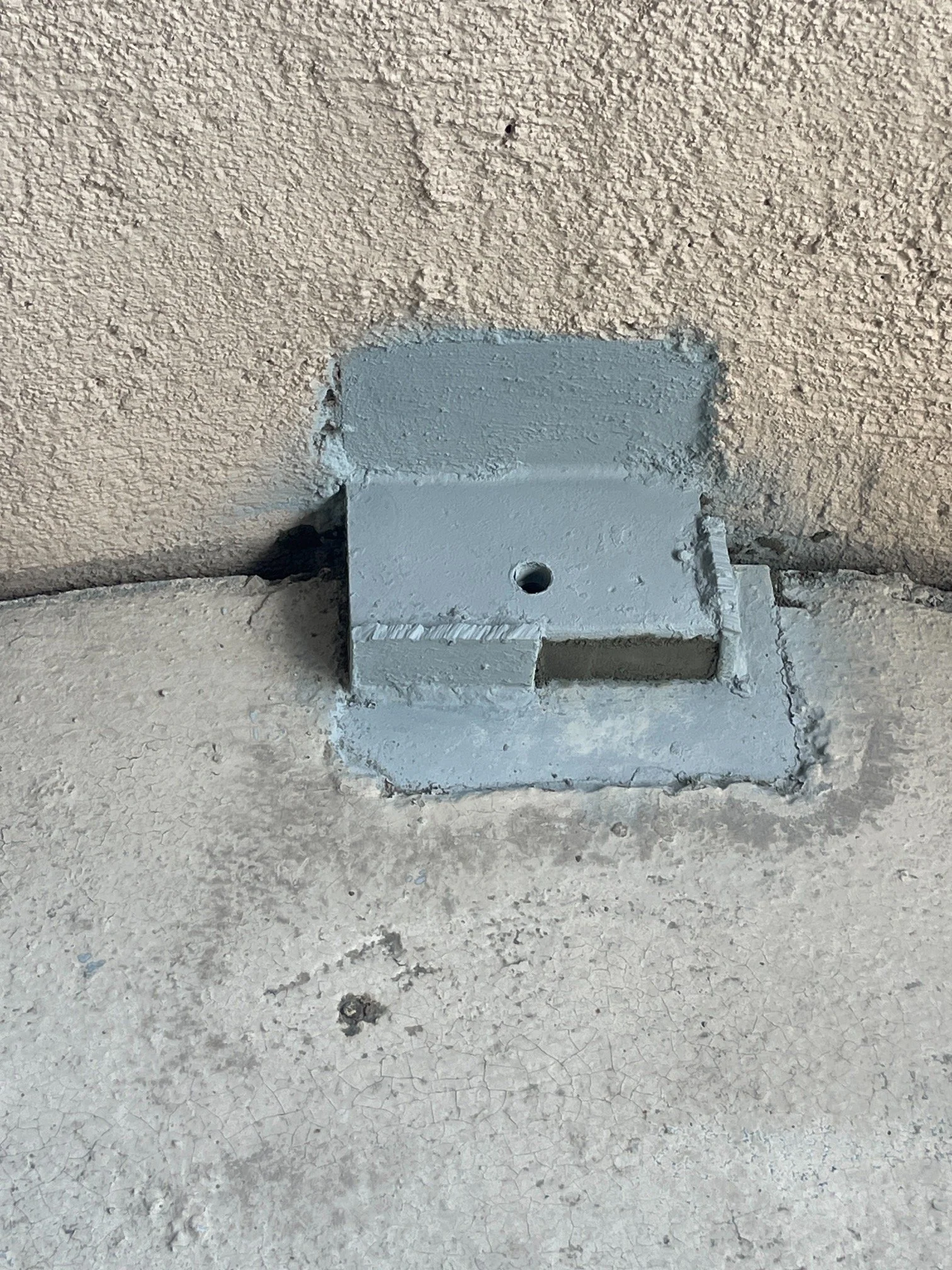 5000 Montrose 8.JPG