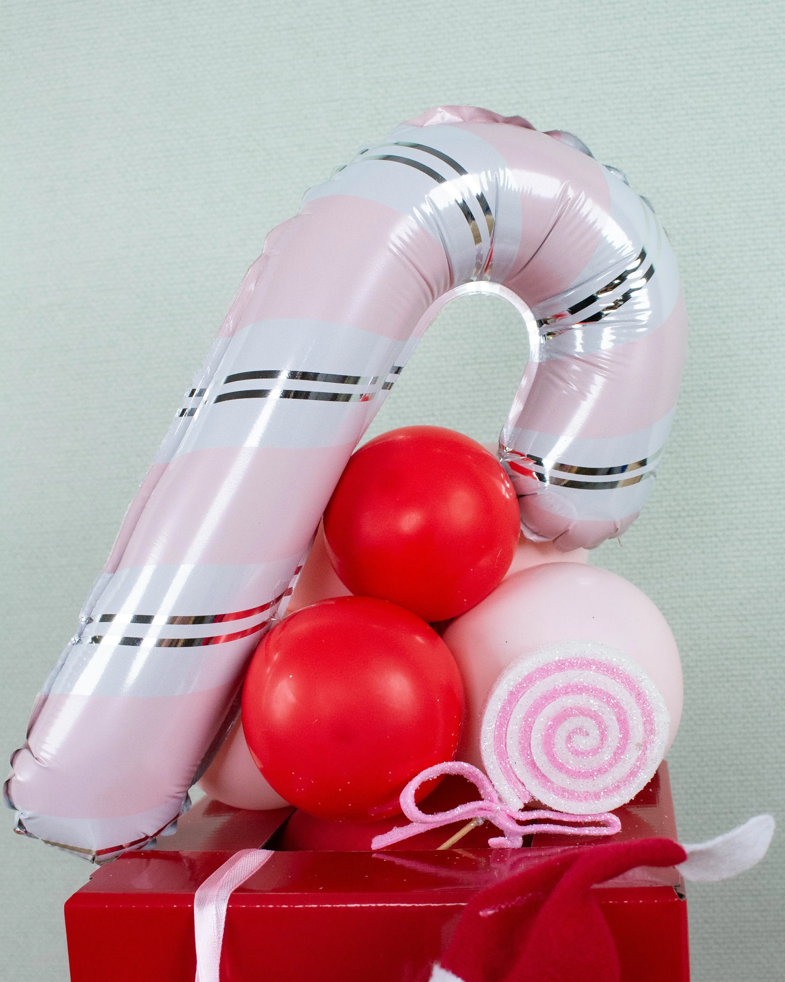 Pink Elf Arrival Post Box 2.JPG