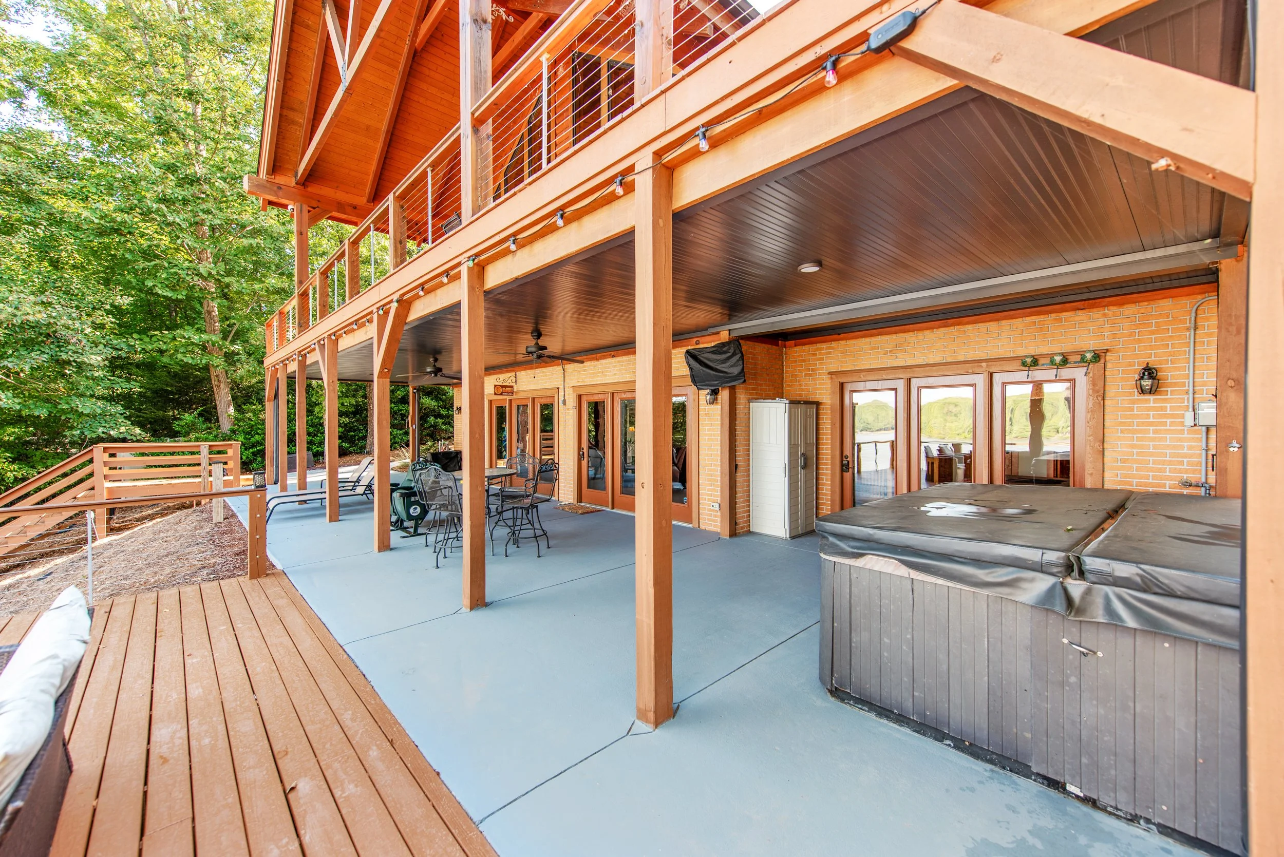 49 10108SawMillRd.jpg