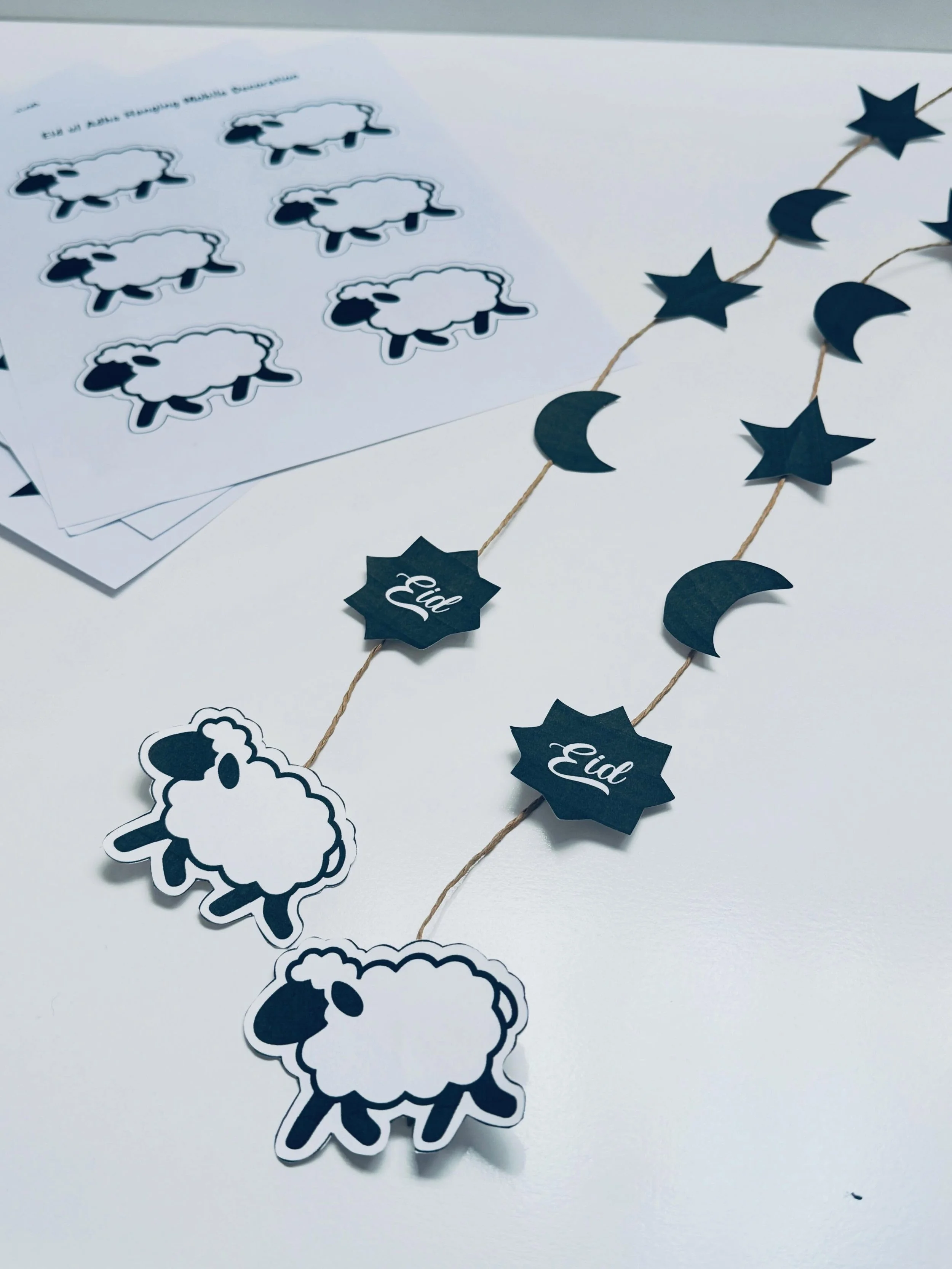The sweetest little Eid decoration 🐑✨

This Eid ul Adha Hanging Mobile comes with stars, moons and a cute little sheep for children to create and hang up around the home. 

A simple activity for the days of Dhul Hijjah that adds a little Eid excitem