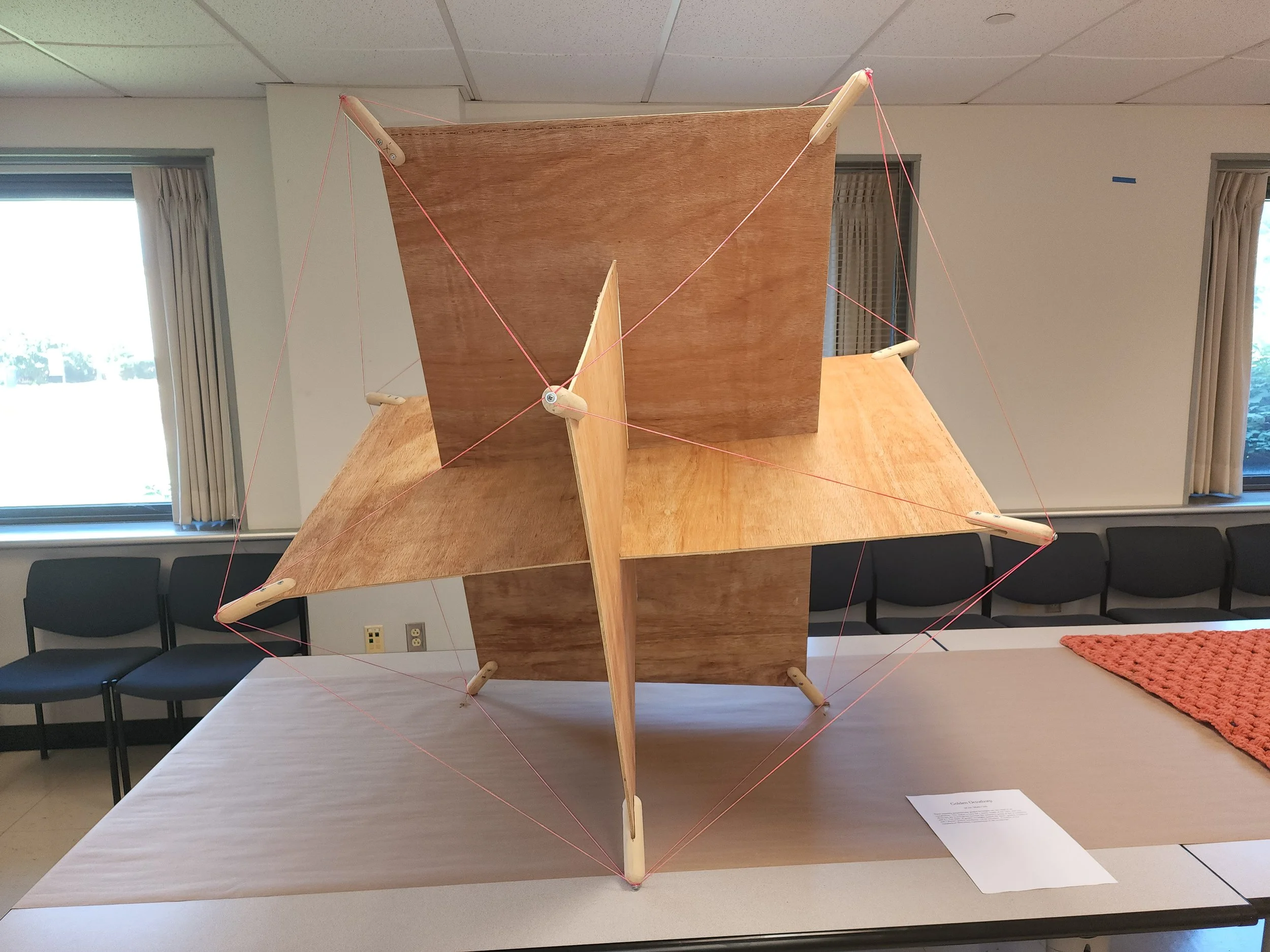3 golden rectangle inscribed in an icosahedron.