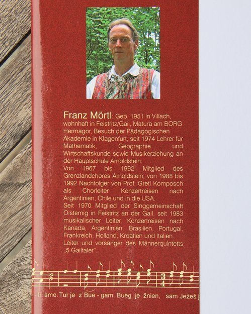 Buch+A+Jahr+Vorderseite+Umschlag+innen+komp.jpg