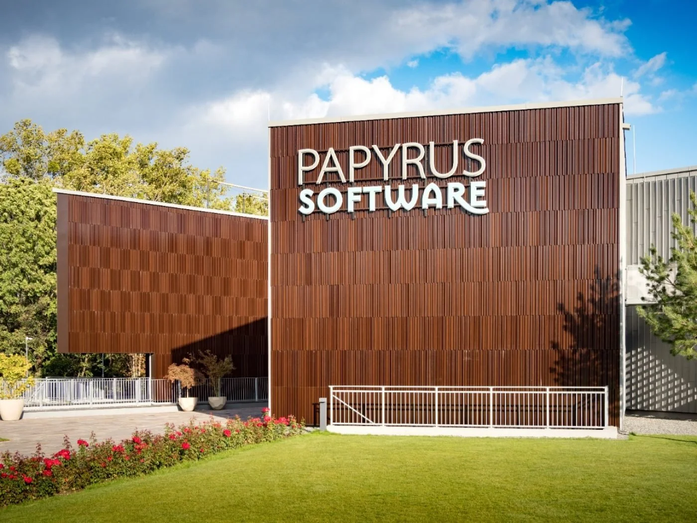 Bürogebäude_Isis_Papyrus (22).jpg