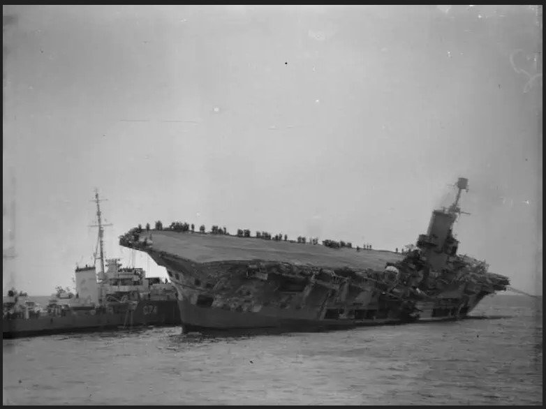 HMS Ark sinking