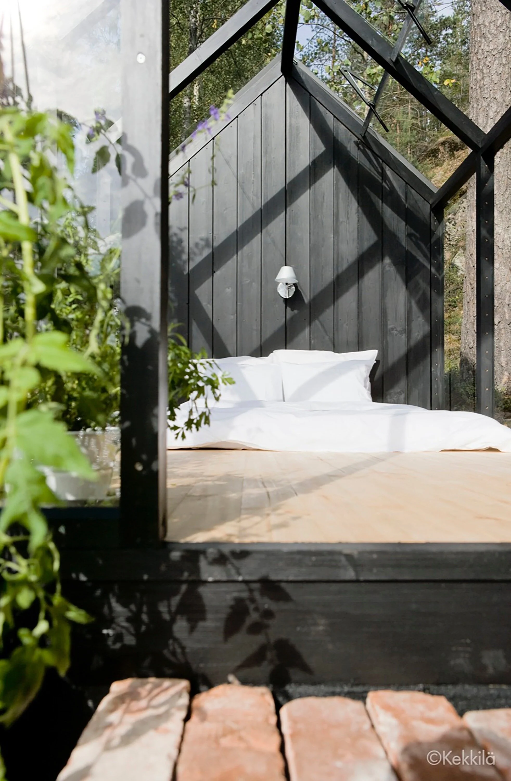 IMG_1071 (1).JPGKekkilä-greenhouse-shed-Avanto-forest-bathing-5.JPG