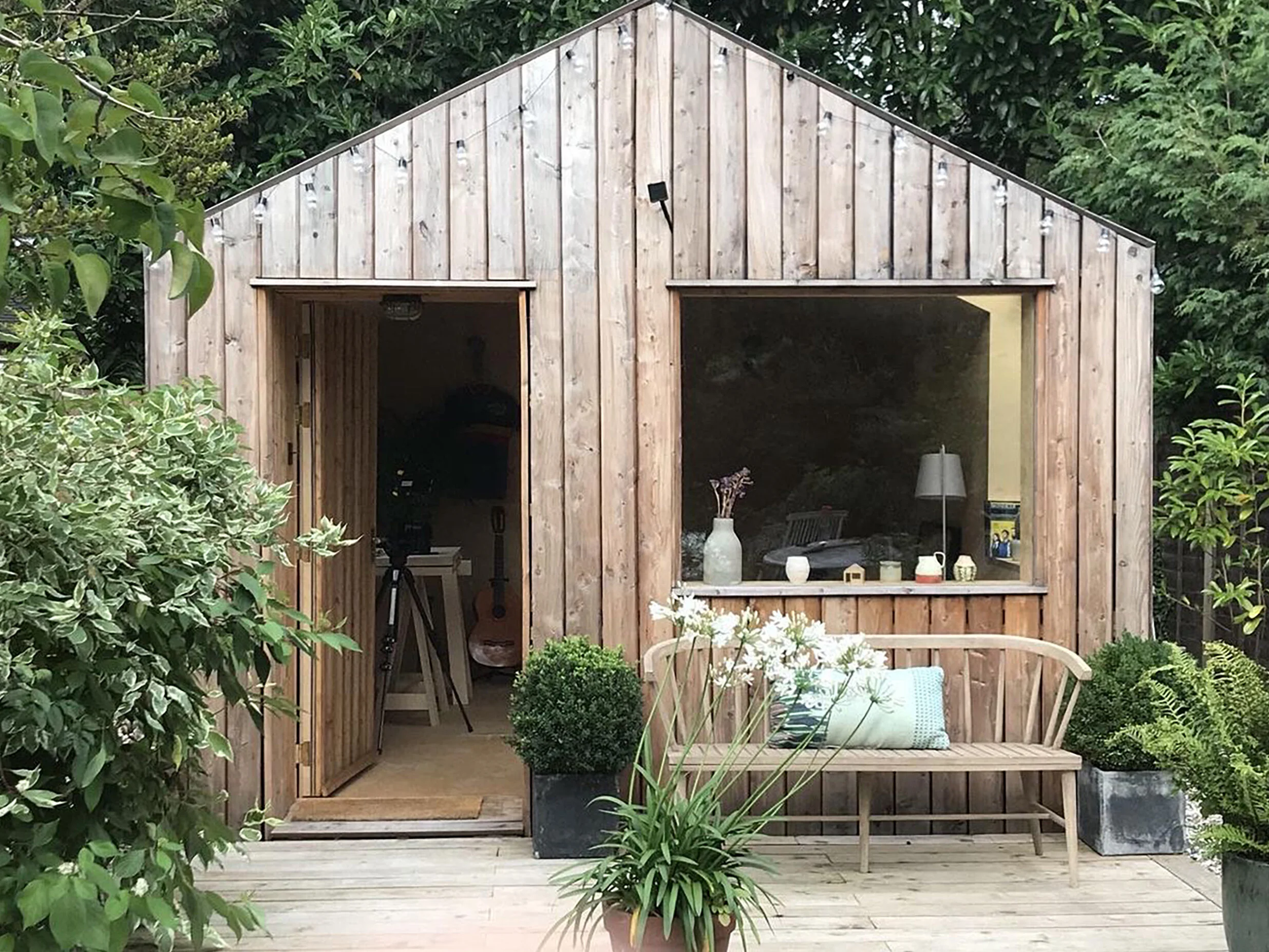 Featured garden room is by Hutsmith for Amanda Fudge of @truffle_headboards. Installed early 2019, the home-grown timber cladding is beginning to naturally silver-out. See more images from the Hutsmith range >