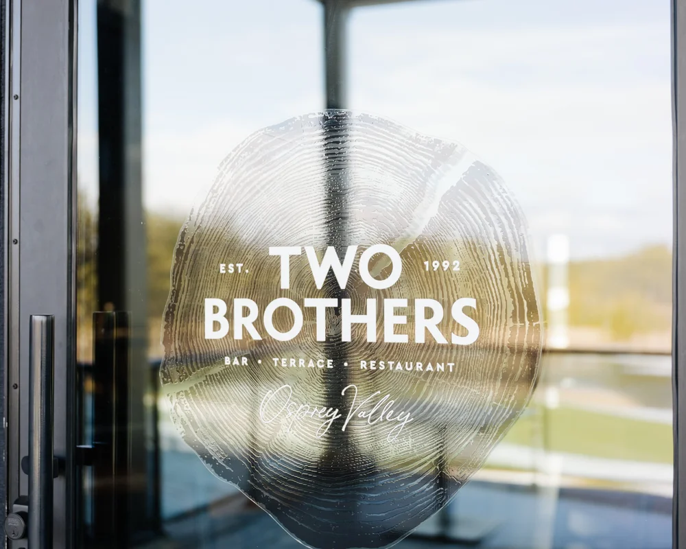 two-brothers-restaurant-in-caledon-ontario-osprey-valley