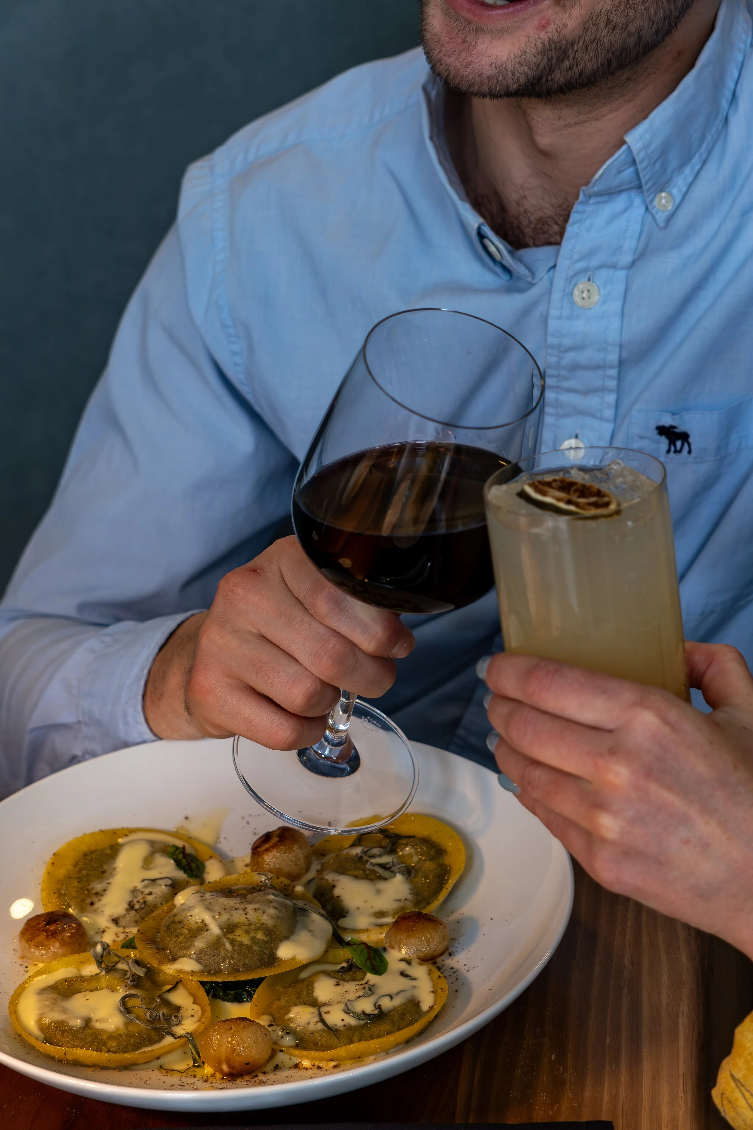 two-brothers-restaurant-in-caledon-ontario-osprey-valley