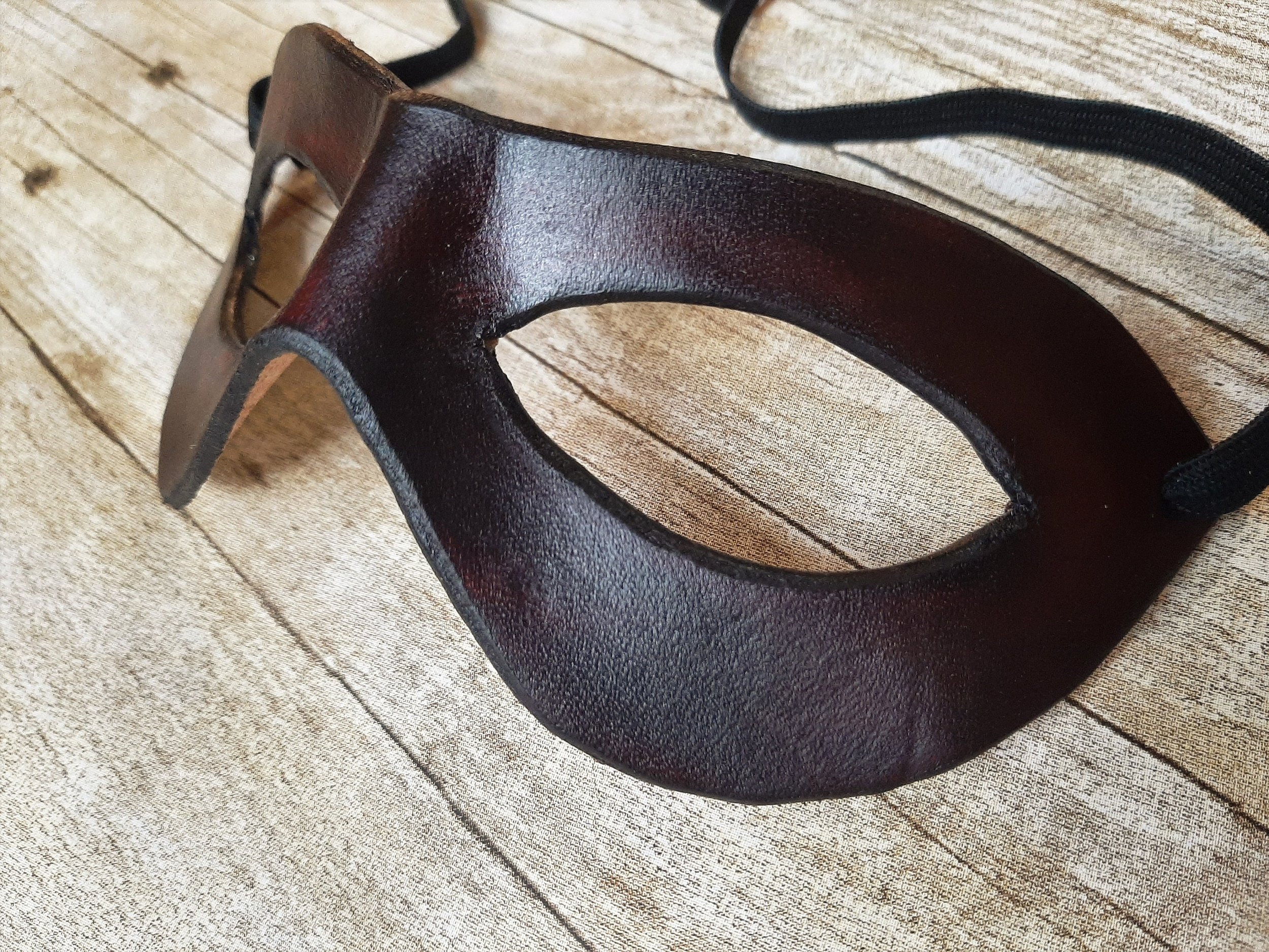 Basic Leather Mask - Superhero Mask - Masquerade Party - Cosplay Costume - Halloween Party - Custom Costume Mask - Mardi Gras Accessories
