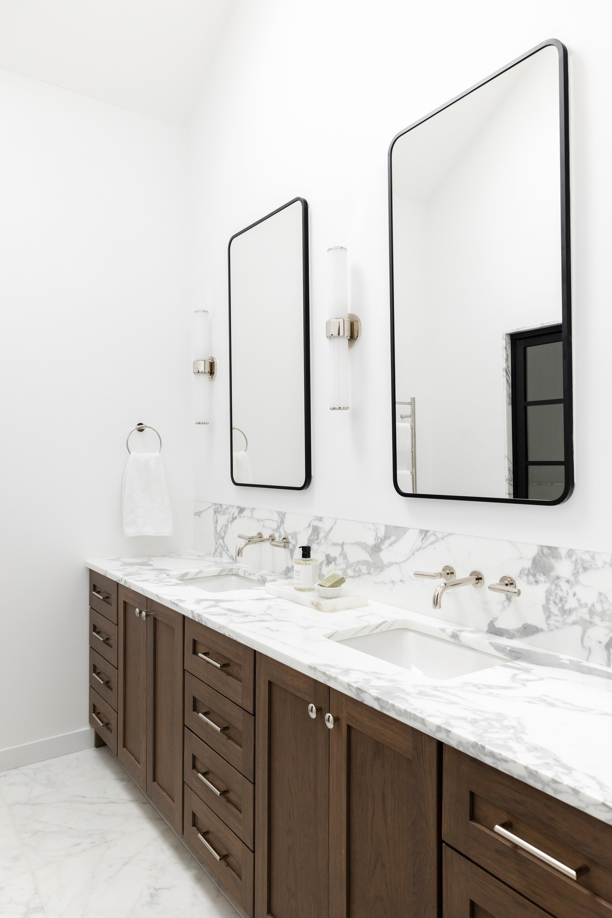 Y&B-PrimaryBathroom-4.jpg