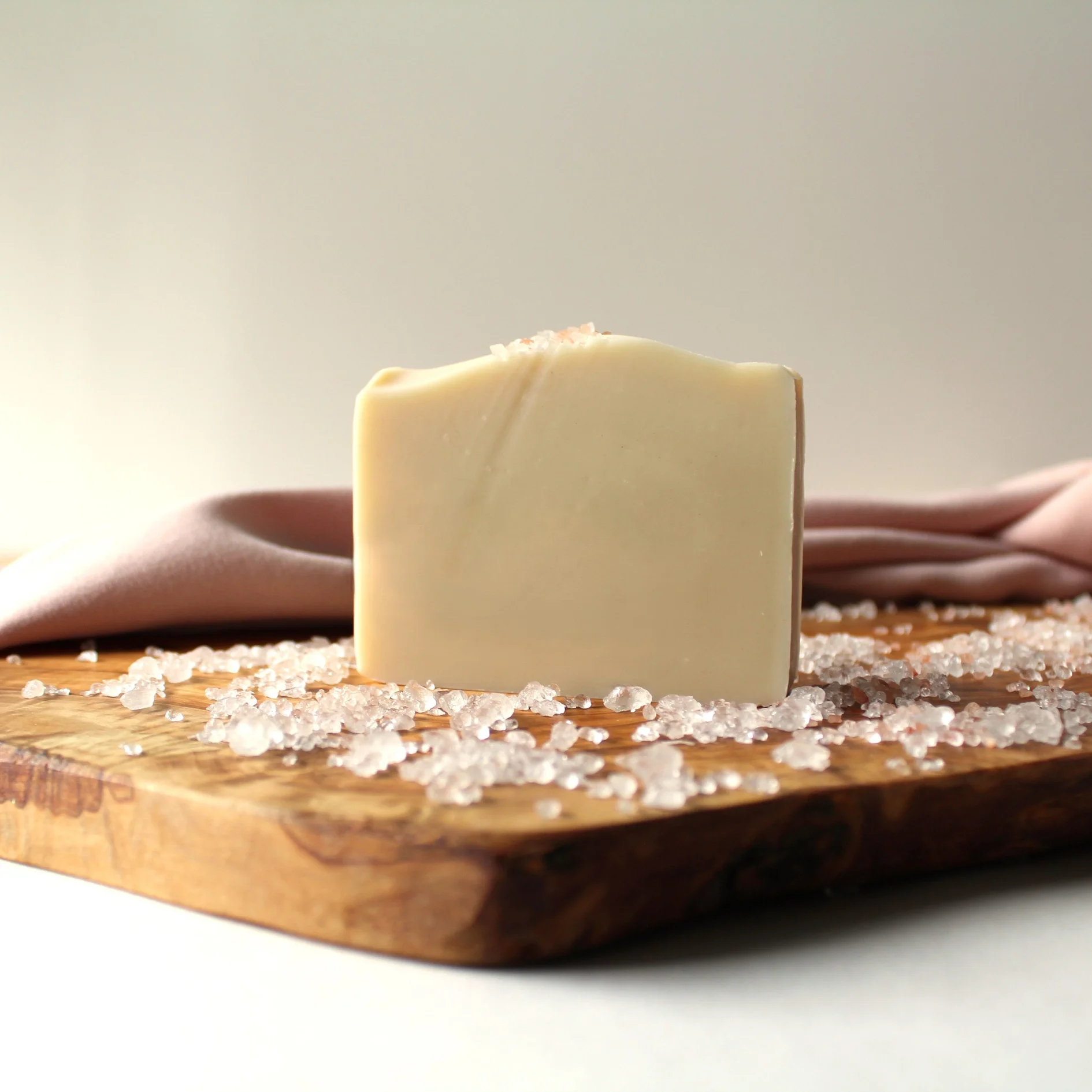 SAVON NATURELLE - 9$
