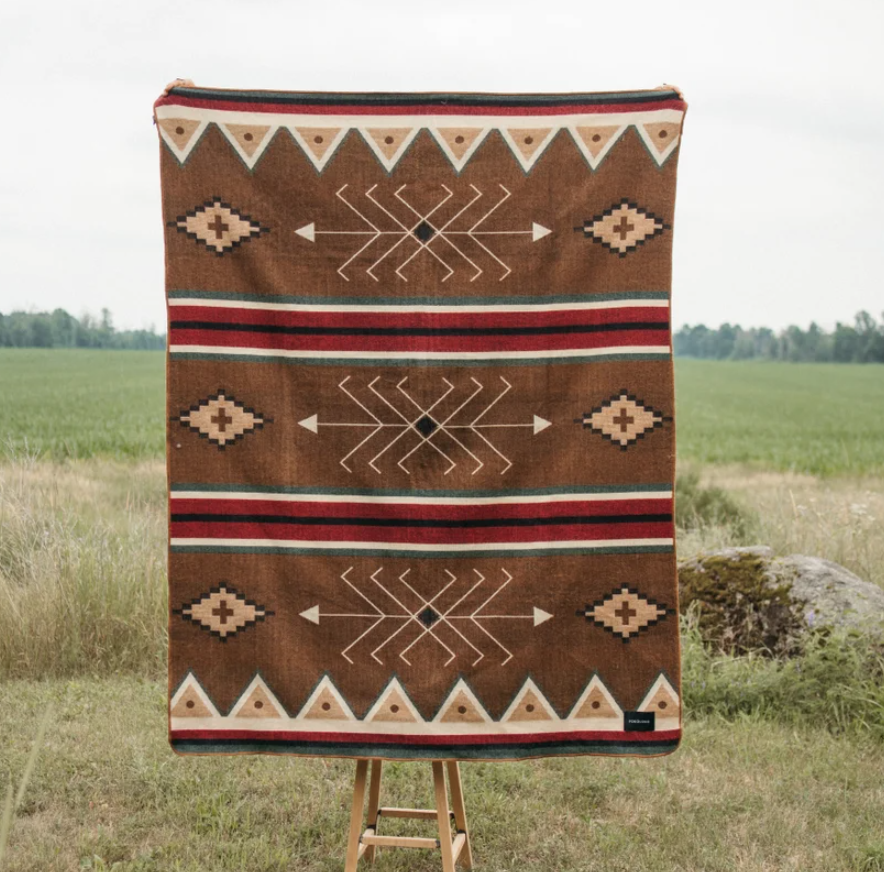 Couverture réversible en laine d'alpaga. Commerce équitable de l'Équateur - 130$