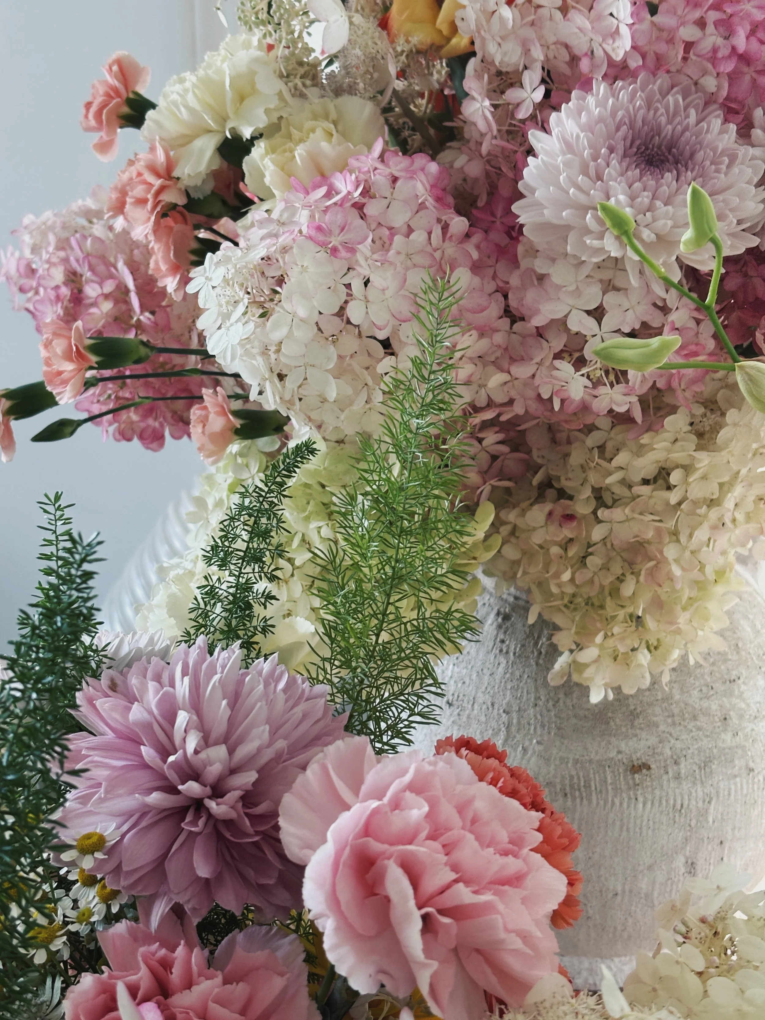 labriboutique_bouquet_fleurs_closeup_atelier.jpg.jpg