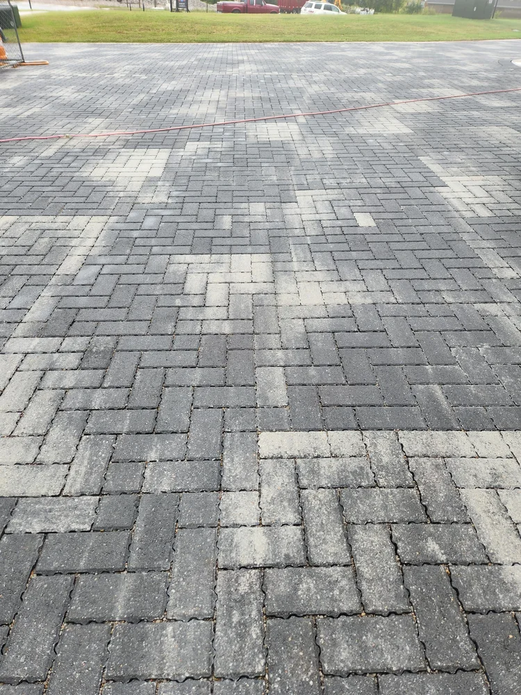 Permeable pavers illustration